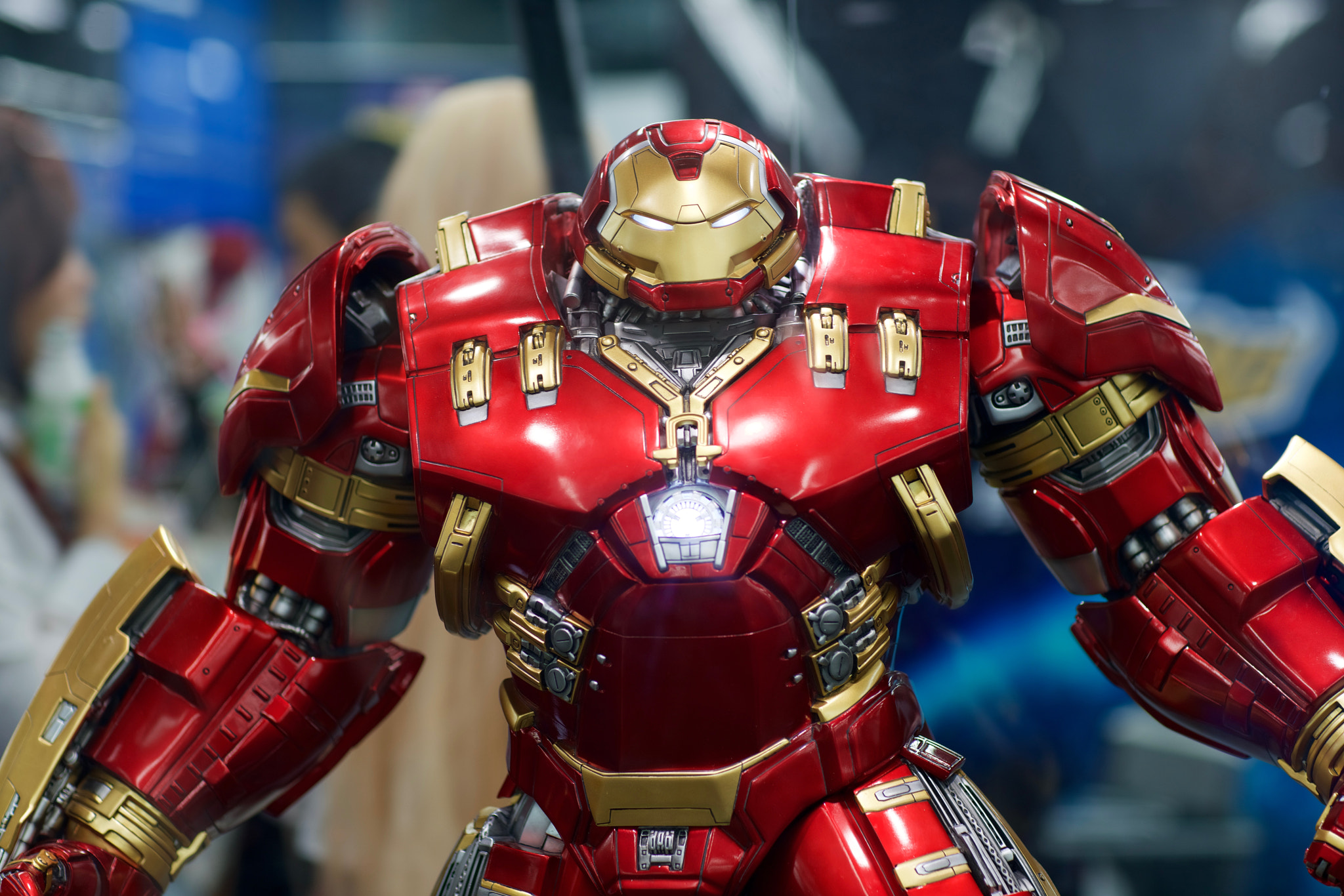 Sony a7R II + Canon EF 85mm F1.2L II USM sample photo. Hulkbuster photography