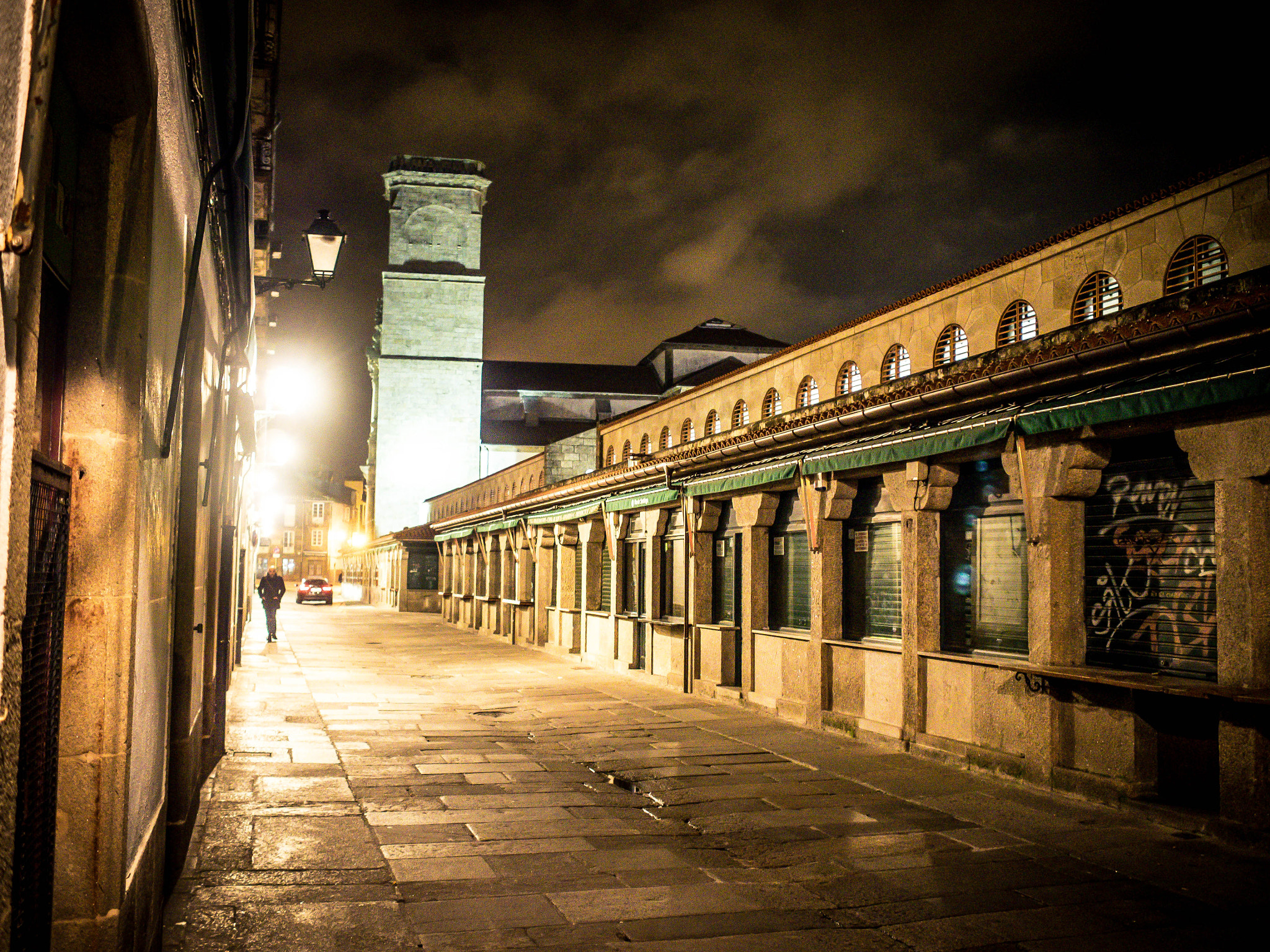Olympus OM-D E-M1 + Olympus M.Zuiko Digital 17mm F1.8 sample photo. Mercado de abastos de santiago photography
