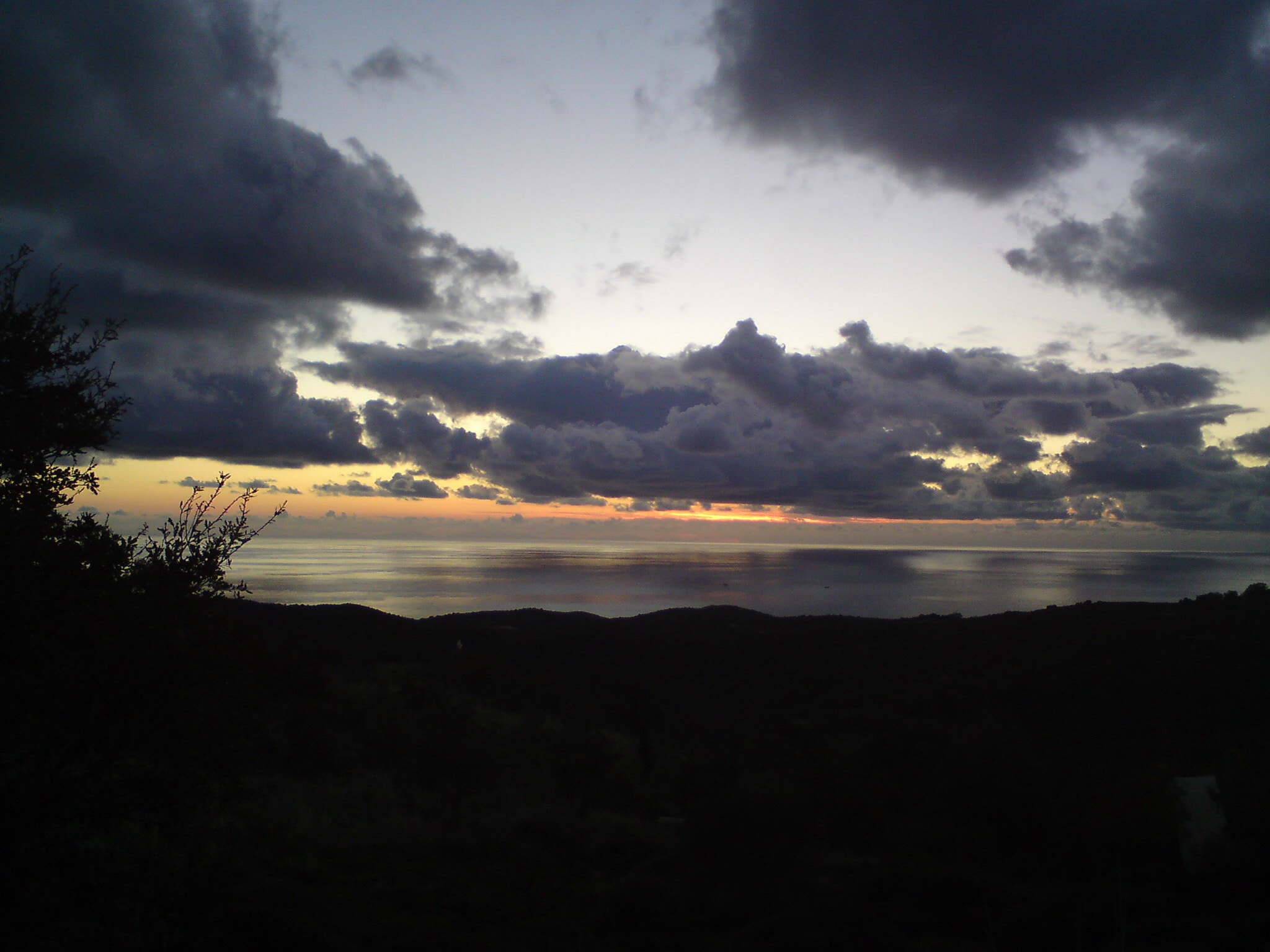 Sony Ericsson C902 sample photo. Sky photography