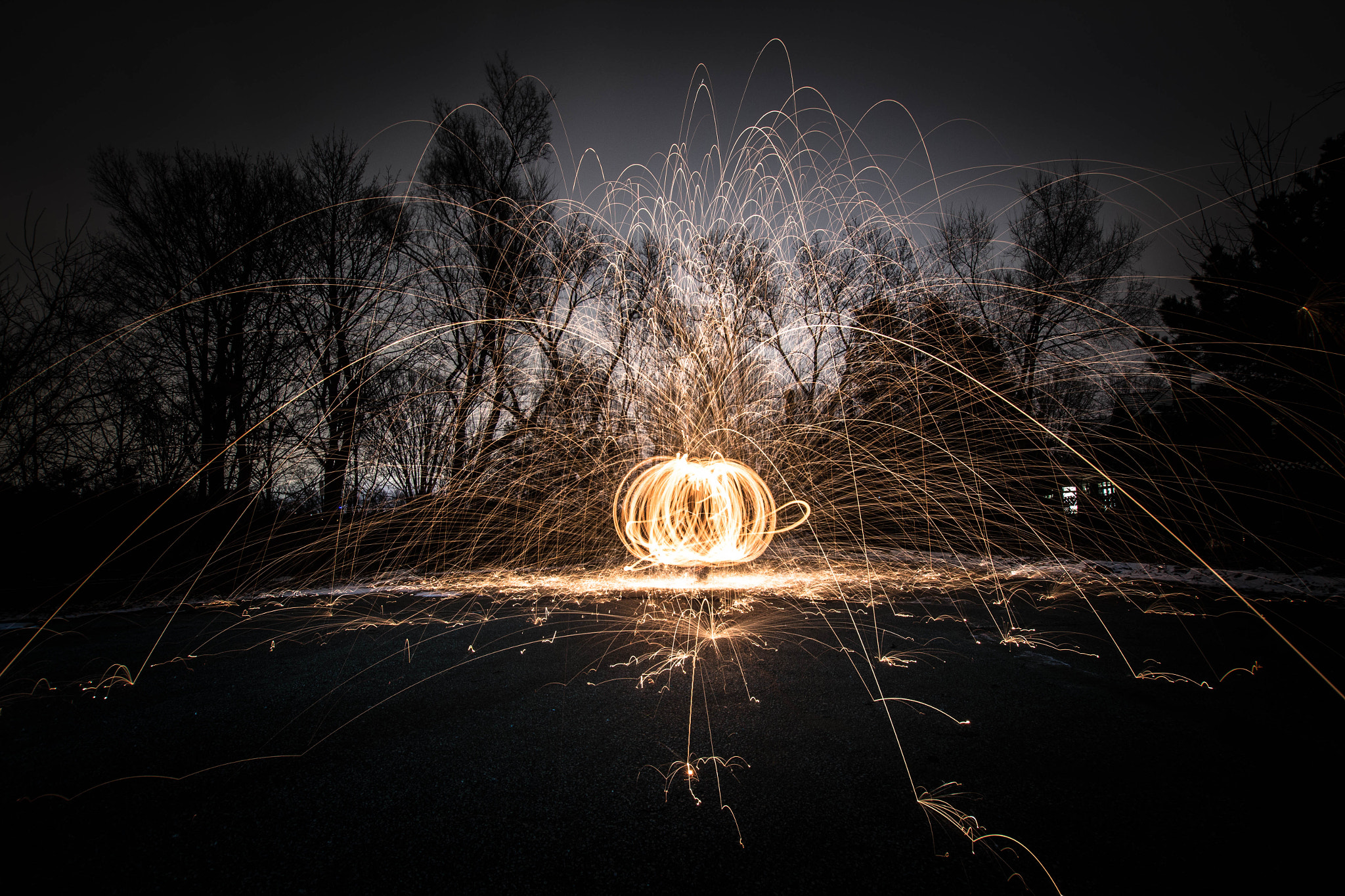 Canon EOS 1200D (EOS Rebel T5 / EOS Kiss X70 / EOS Hi) + Sigma 10-20mm F3.5 EX DC HSM sample photo. Long exposure and steel wool photography