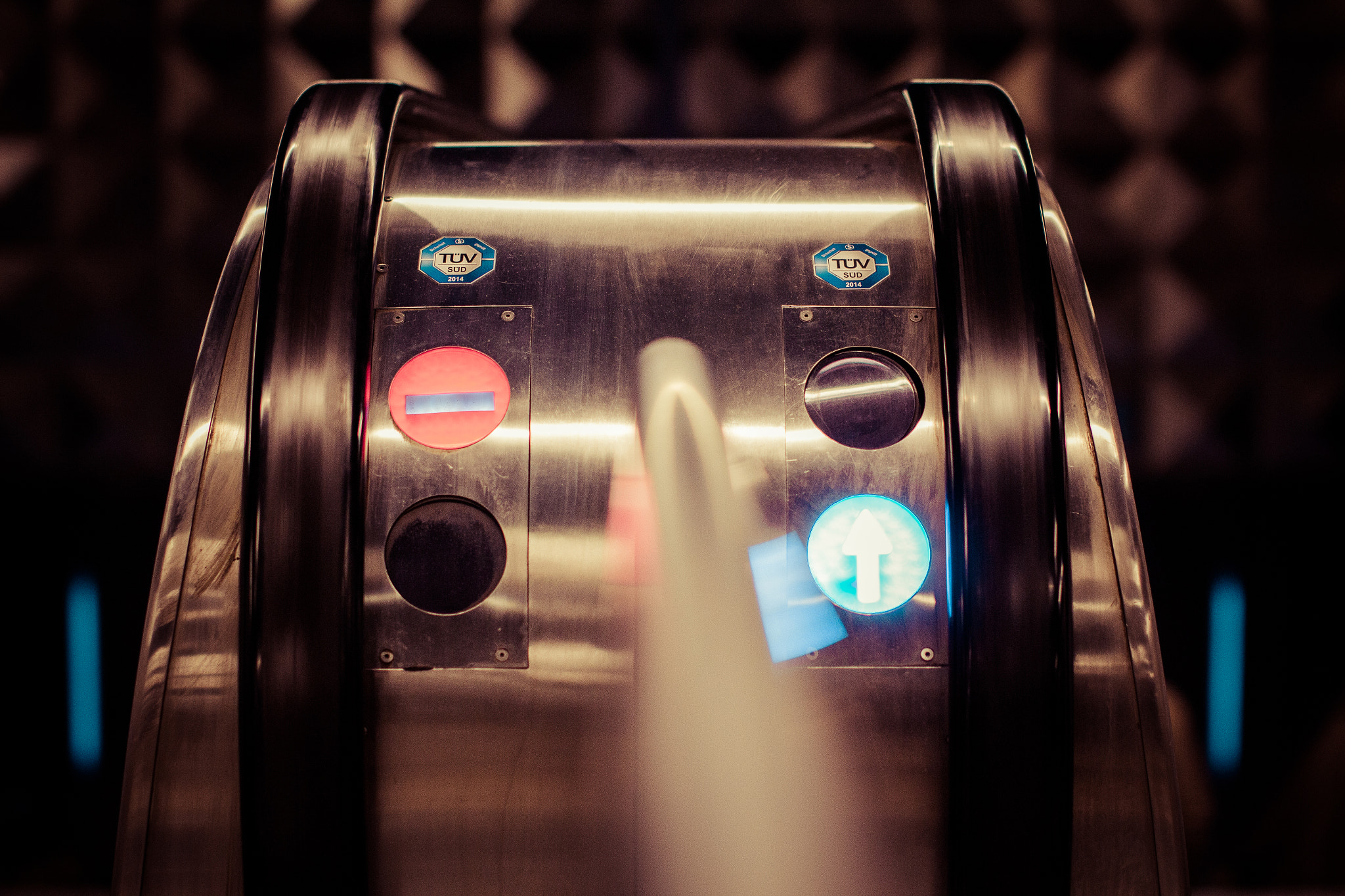 Sigma 50mm F1.4 EX DG HSM sample photo. Subway #2 photography