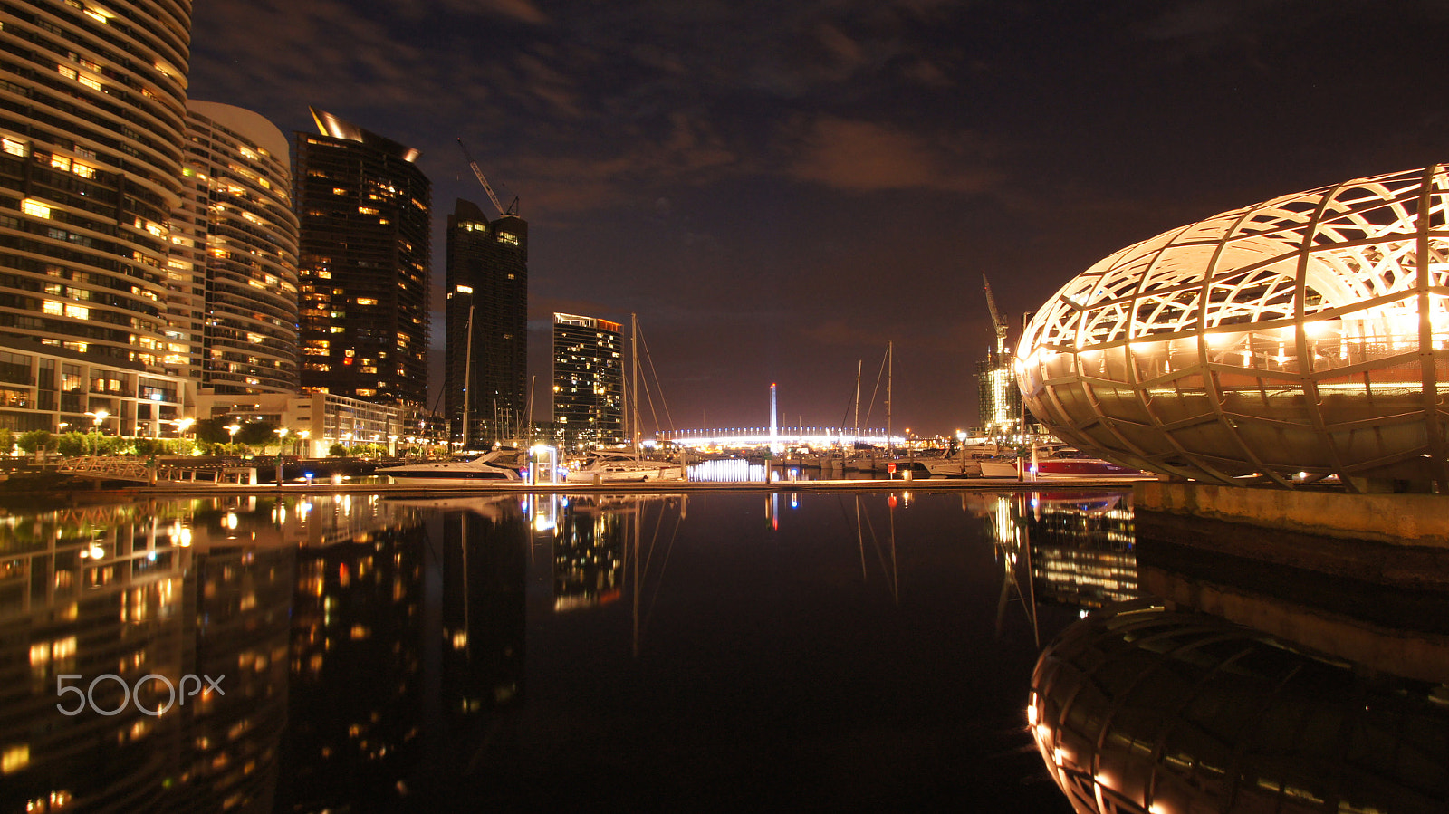 Sony SLT-A55 (SLT-A55V) sample photo. Docklands melbourne photography