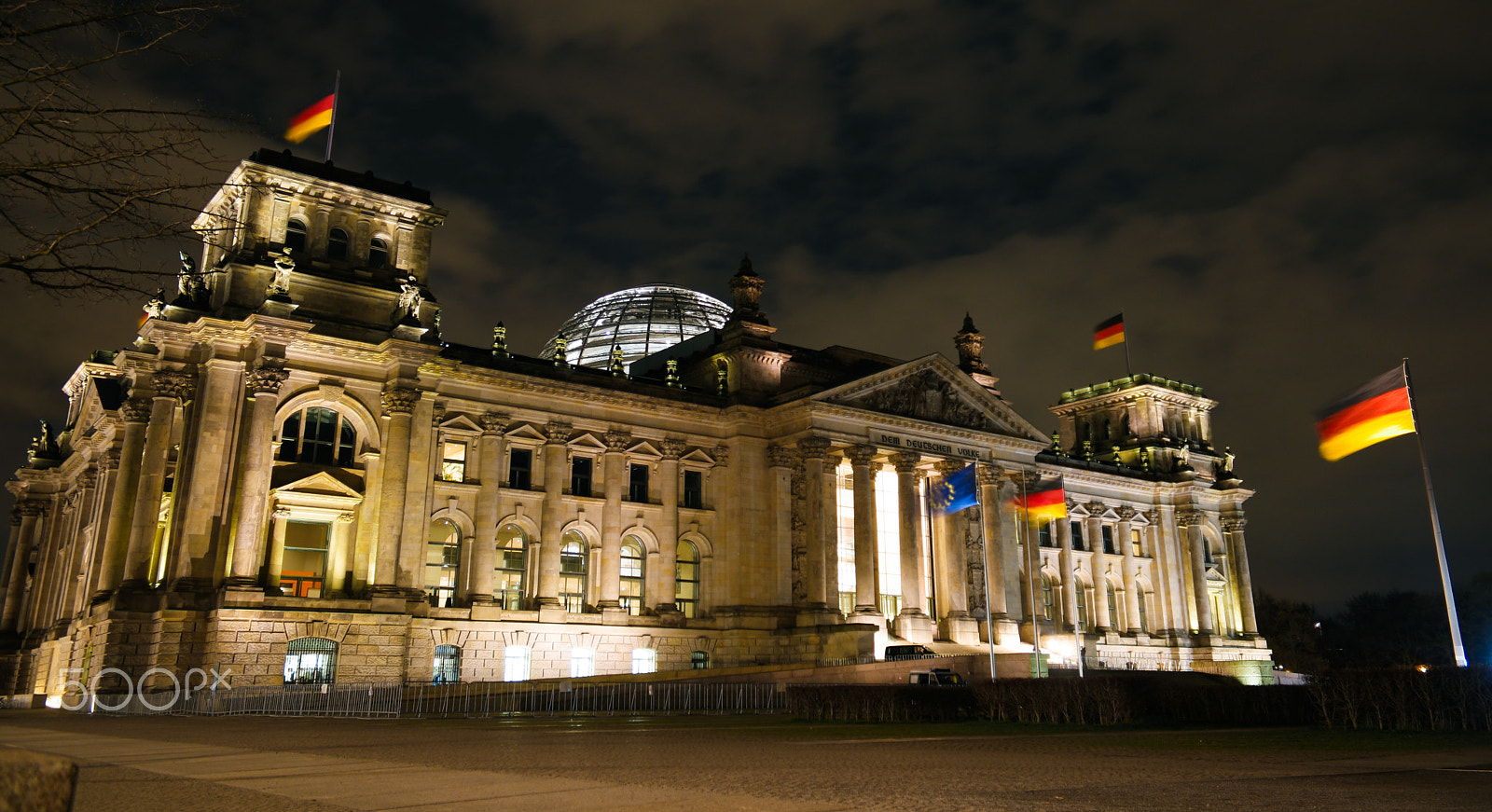 Samsung NX500 + NX 18-200mm F3.5-6.3 sample photo. Bundestag photography