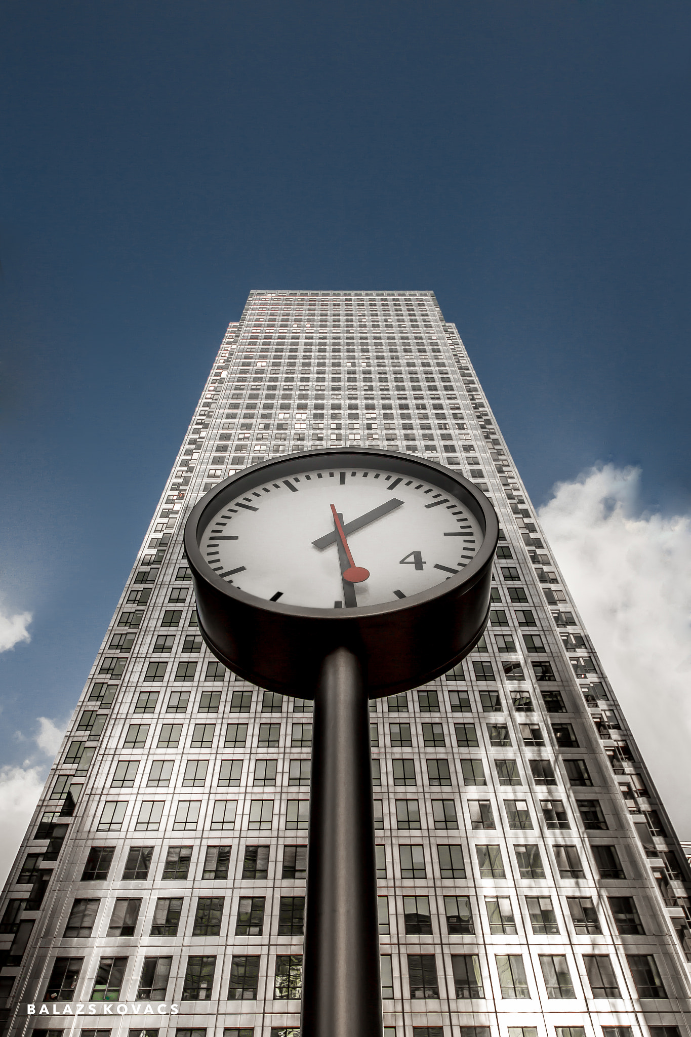 Sigma 8-16mm F4.5-5.6 DC HSM sample photo. Canary wharf, london photography
