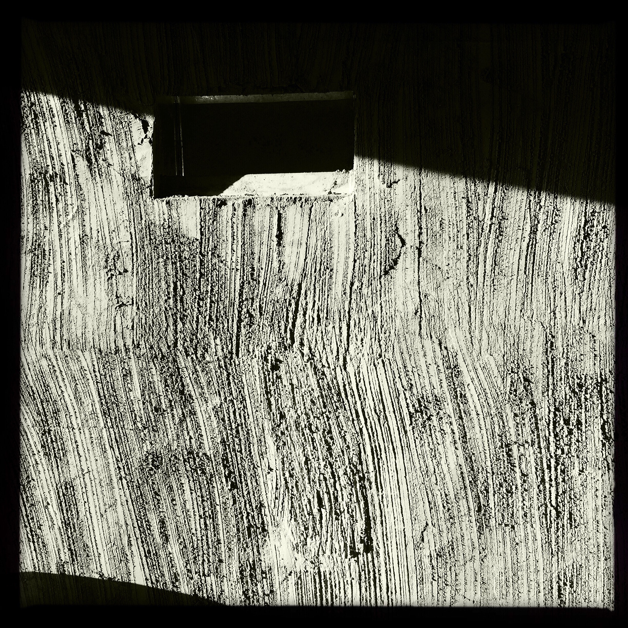 Hipstamatic 280 sample photo. Cement wall photography