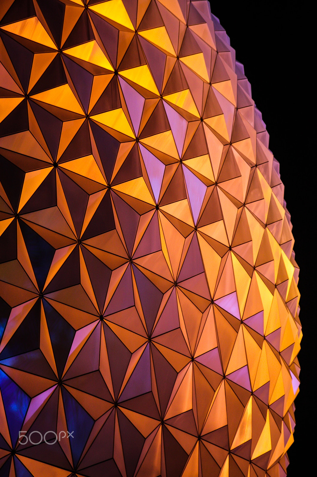 Canon EOS 450D (EOS Rebel XSi / EOS Kiss X2) sample photo. Happiest geosphere on earth photography
