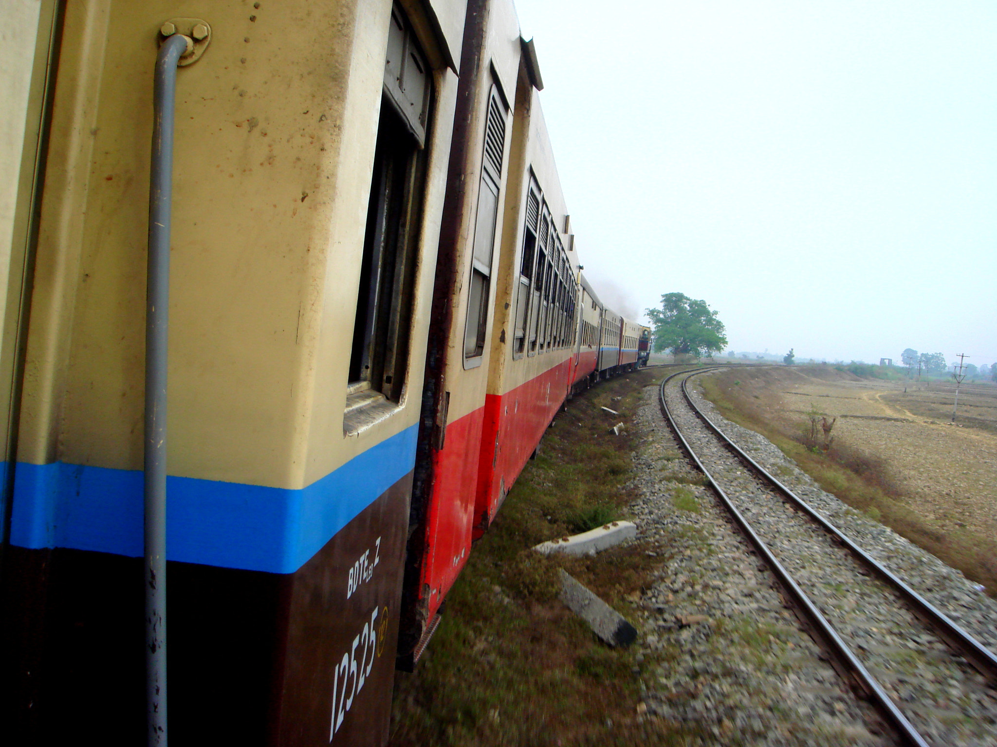 Sony DSC-T10 sample photo. Travelling by train photography