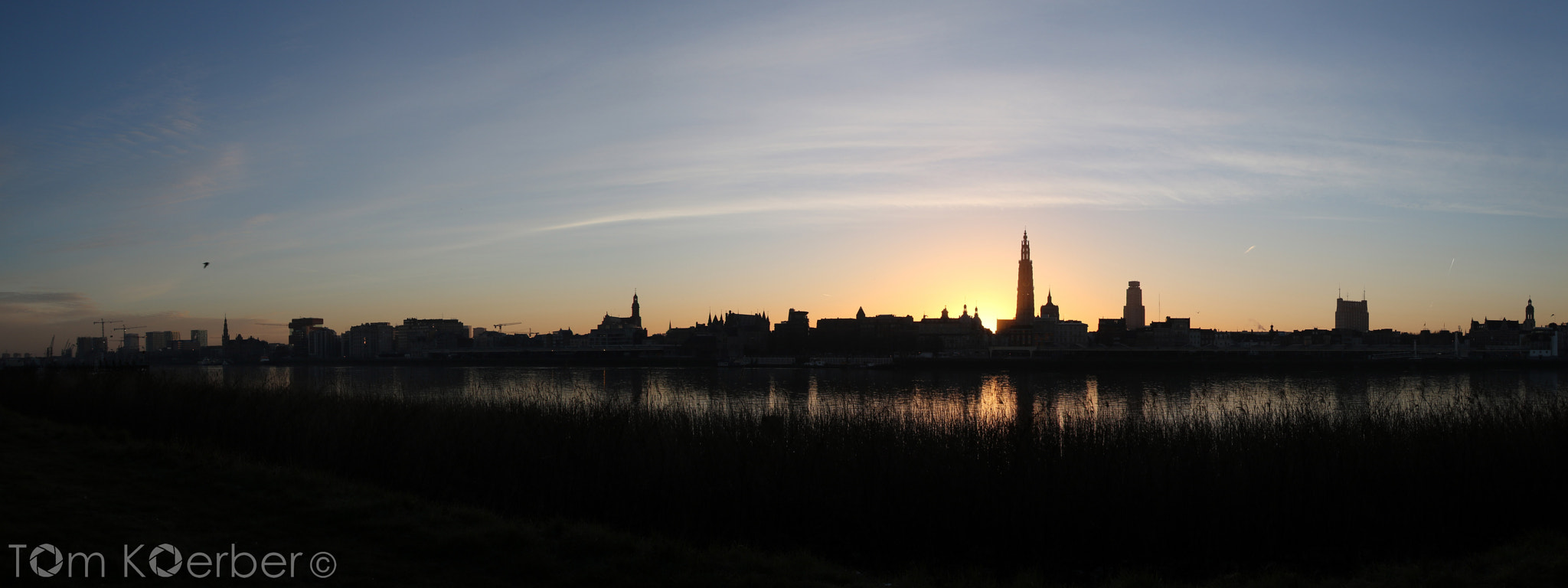 Tamron SP AF 17-50mm F2.8 XR Di II LD Aspherical (IF) sample photo. Panorama antwerp from linkeroever photography