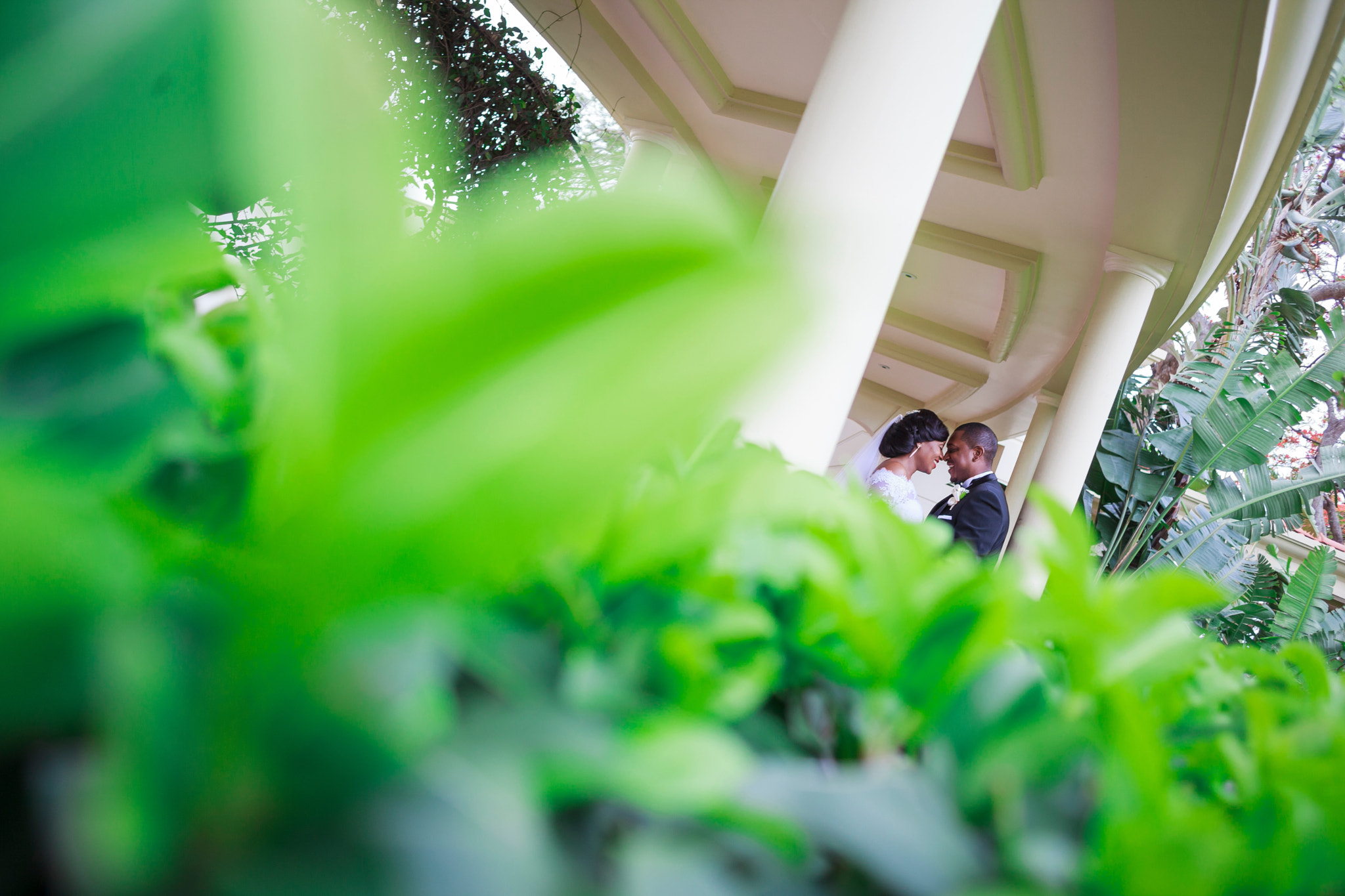 Canon EF 28mm F2.8 sample photo. Contagious smile photography