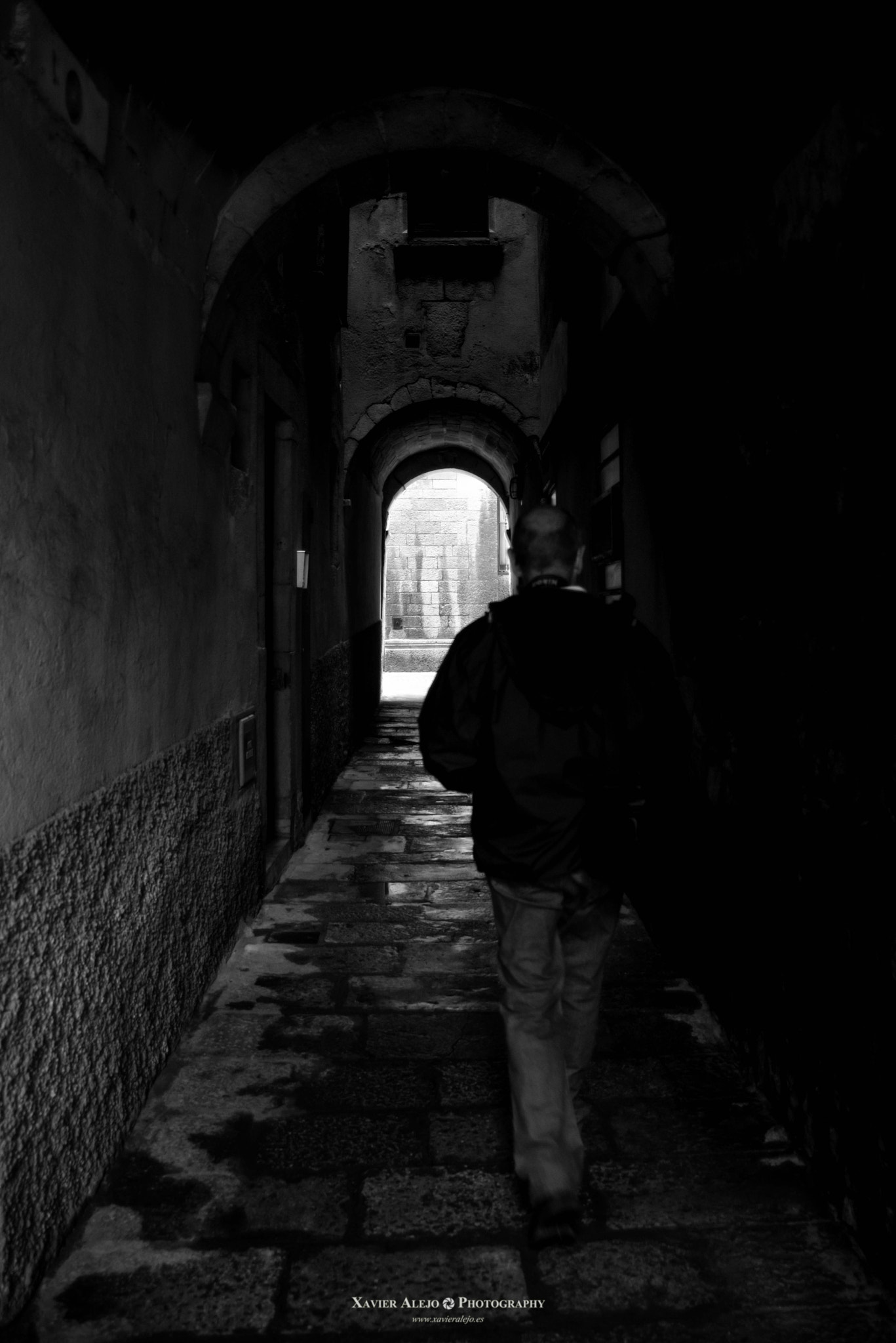 AF Zoom-Nikkor 28-80mm f/3.5-5.6D sample photo. Carrer de l'arc photography