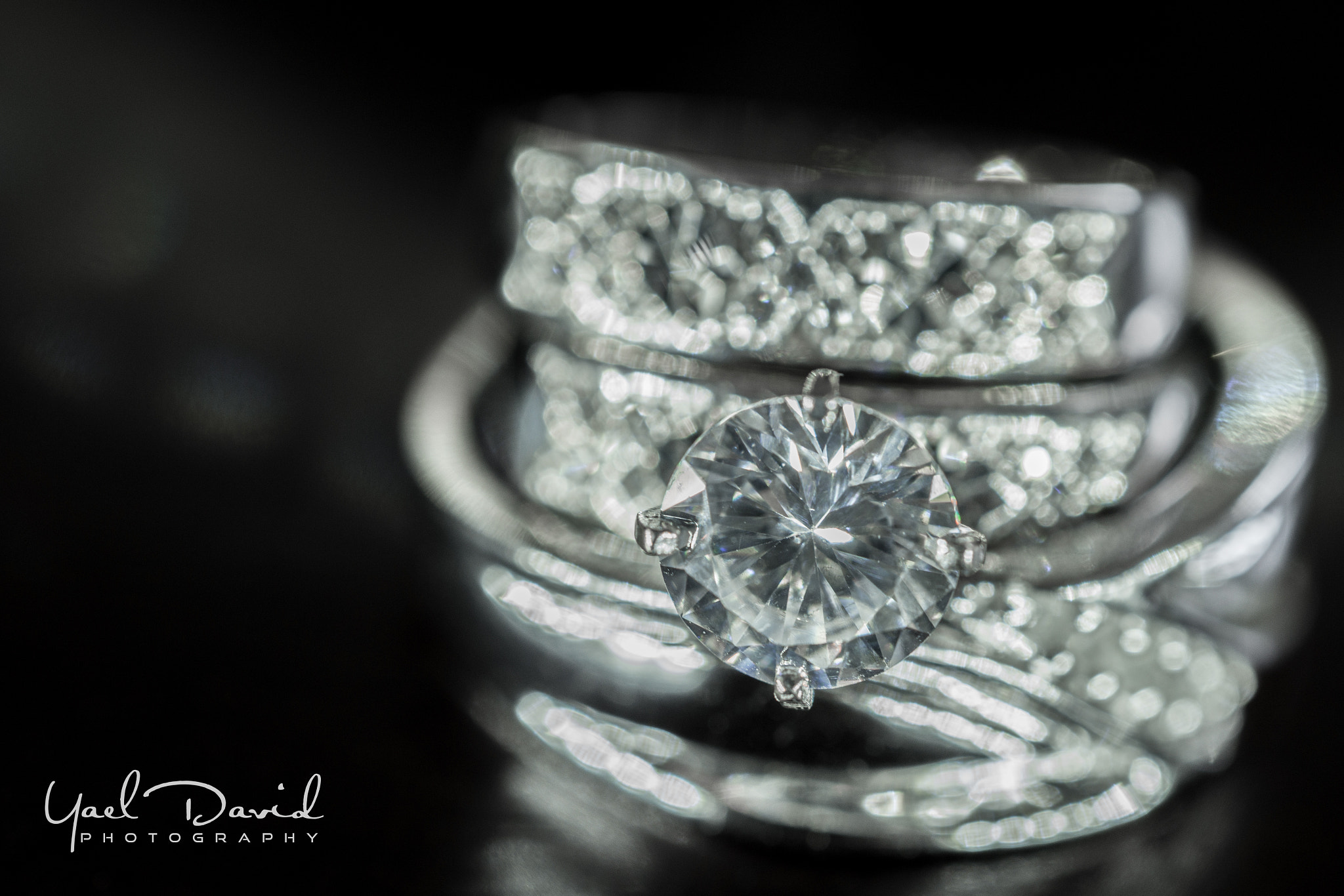 Sony 50mm F2.8 Macro sample photo. Love pact photography