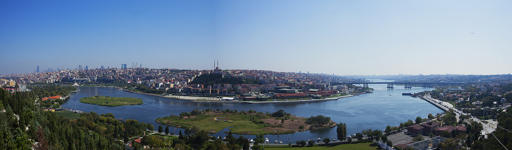 Canon EOS 50D + Sigma 10-20mm F3.5 EX DC HSM sample photo. Golden horn - istanbul photography