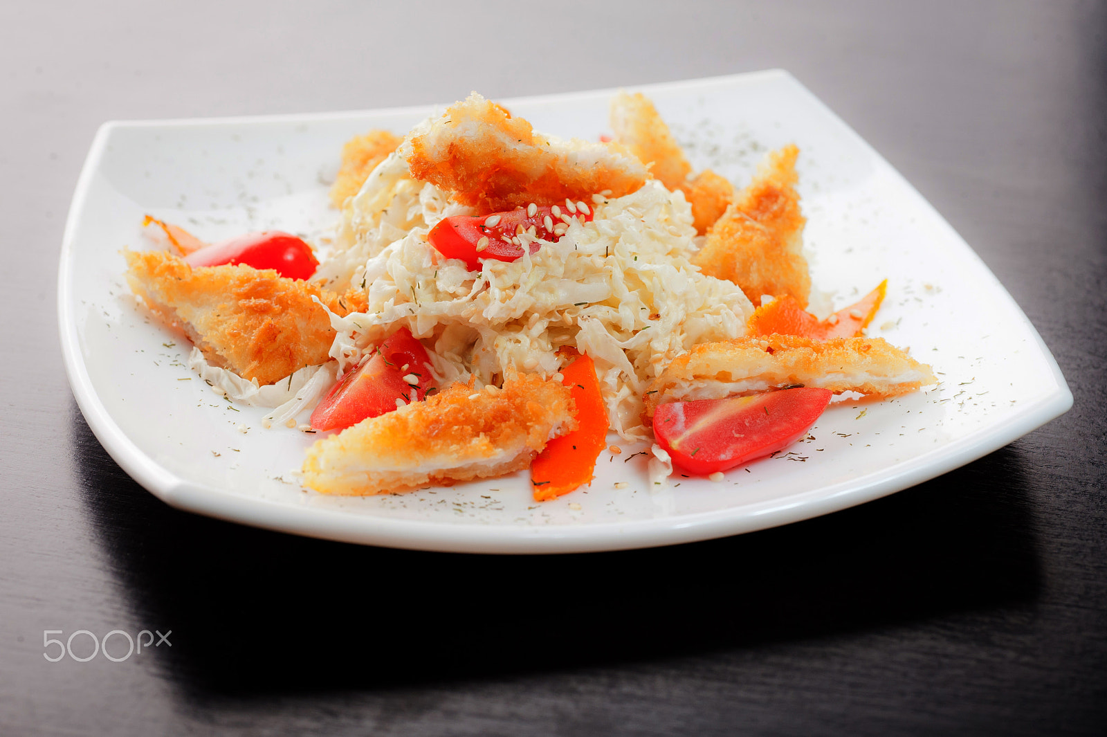 Nikon D3 + Nikon AF Micro-Nikkor 60mm F2.8D sample photo. Salad with chicken and tomato photography