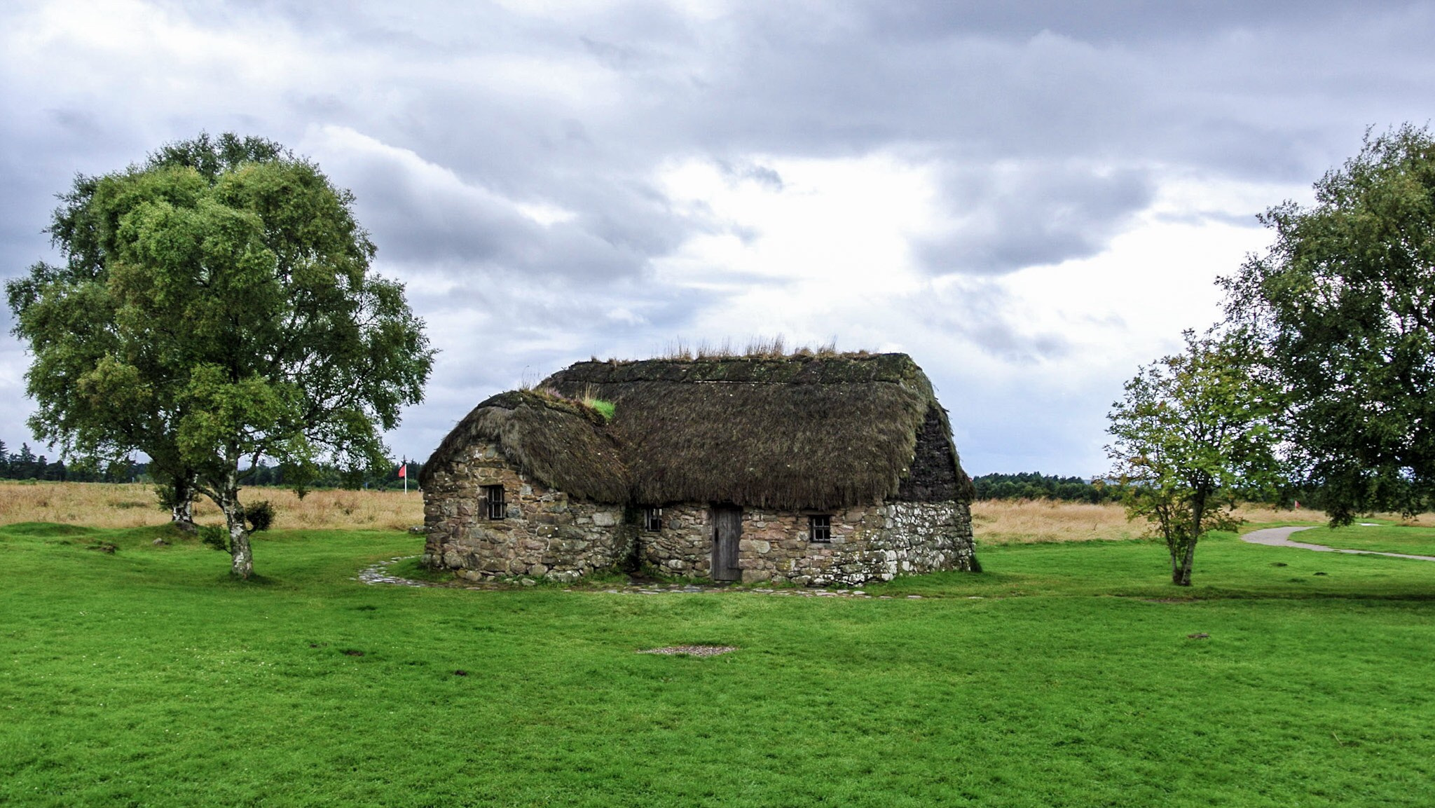 Nikon 1 J2 sample photo. Culloden photography