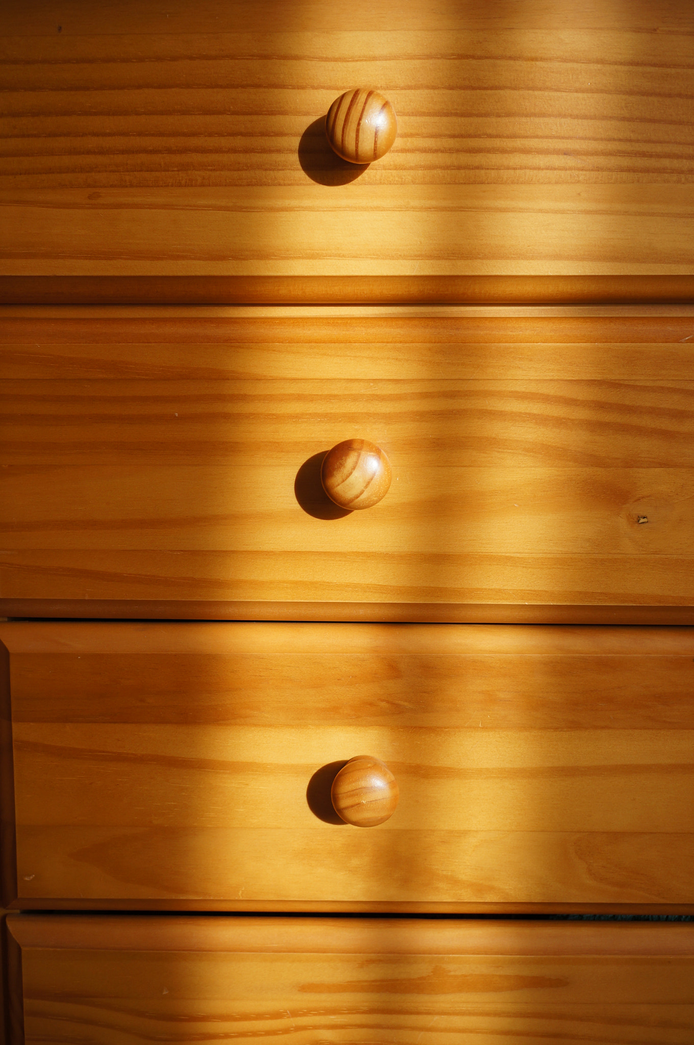 Sony Alpha NEX-5N + Sony E 30mm F3.5 Macro sample photo. Wooden drawers photography