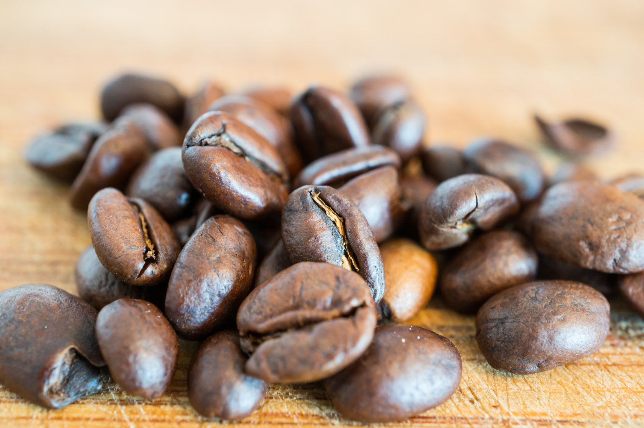 Sony Alpha NEX-6 + Sony E 30mm F3.5 Macro sample photo. Coffee beans photography