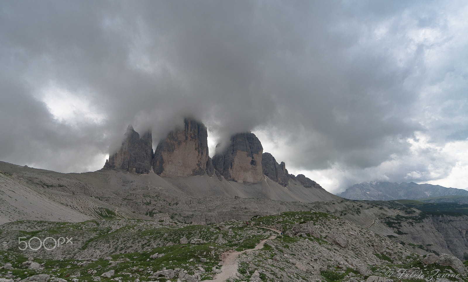 Sigma 12-24mm F4.5-5.6 EX DG Aspherical HSM sample photo. Tre cime surrounding photography