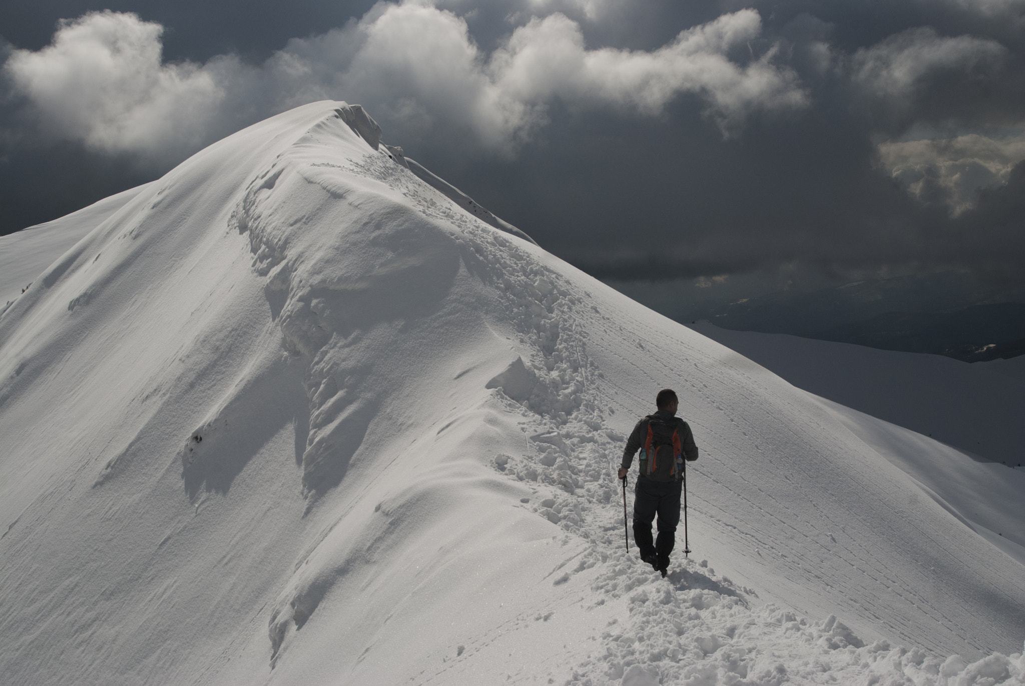 AF Zoom-Nikkor 28-80mm f/3.3-5.6G sample photo. About snow photography