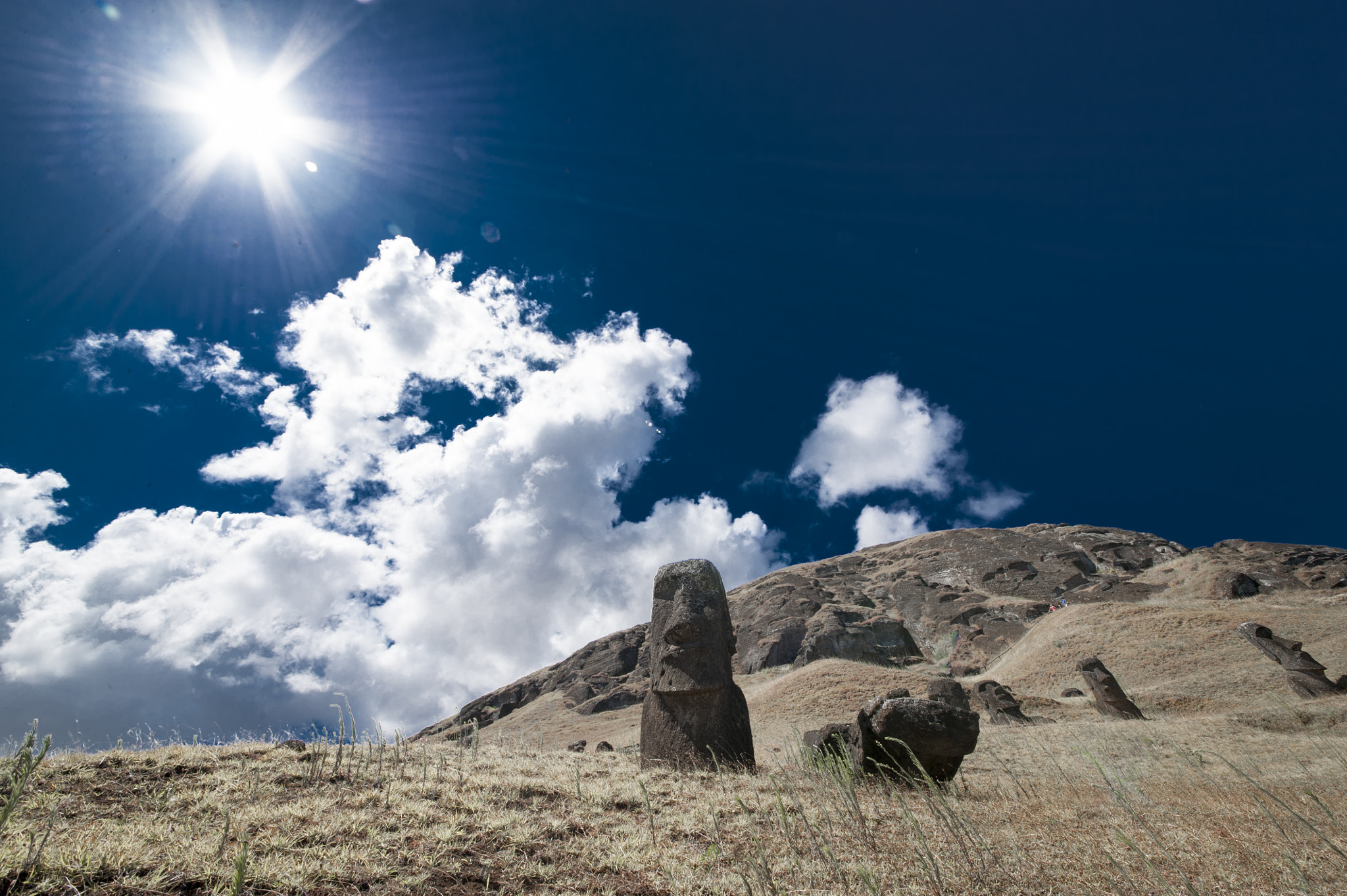 Sigma 12-24mm F4.5-5.6 II DG HSM sample photo. Easter island moai heads photography