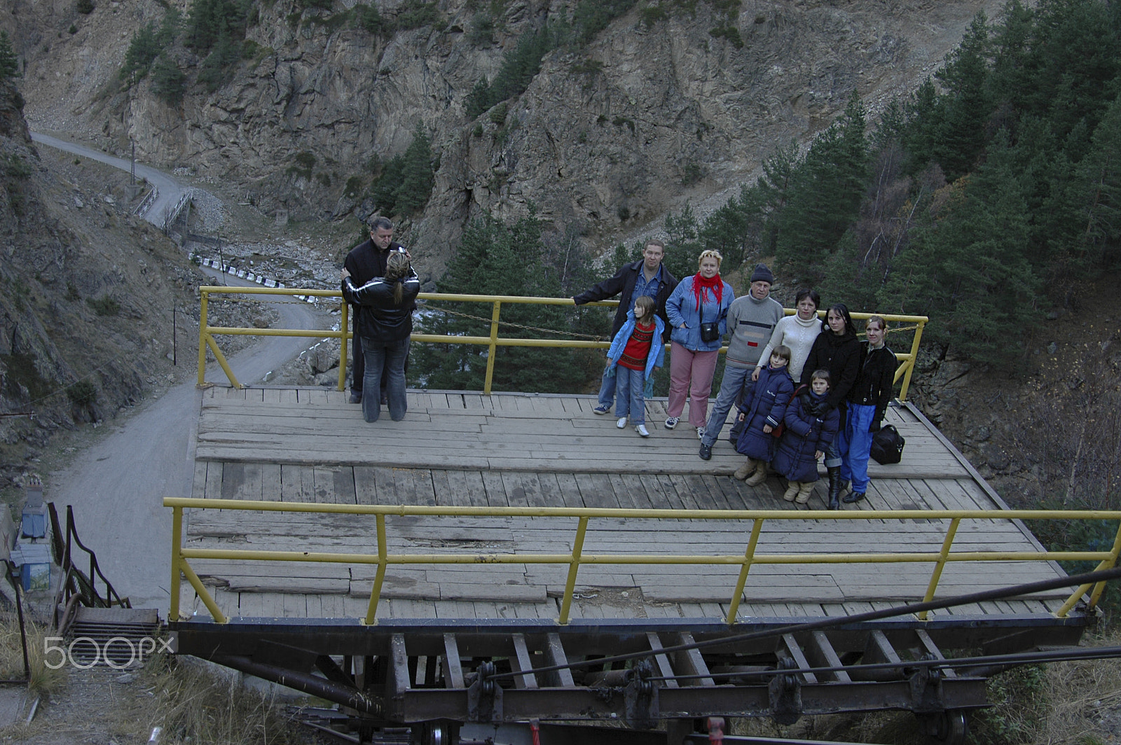 Nikon D70 sample photo. Kislovodsk - elbrus . november 3 , 2006. adir - su photography