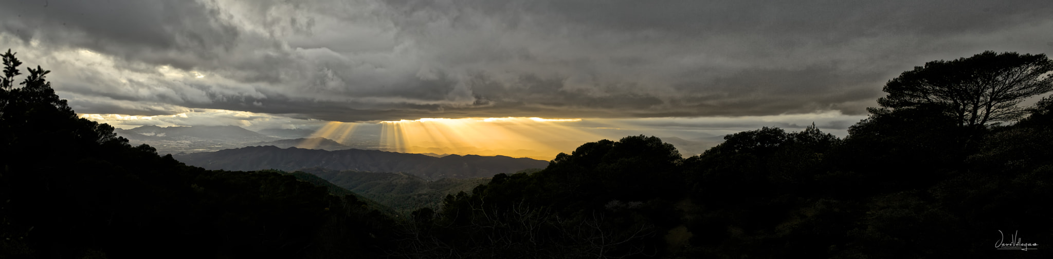 Canon EF 40mm F2.8 STM sample photo. Panoramic dramatic sunset photography