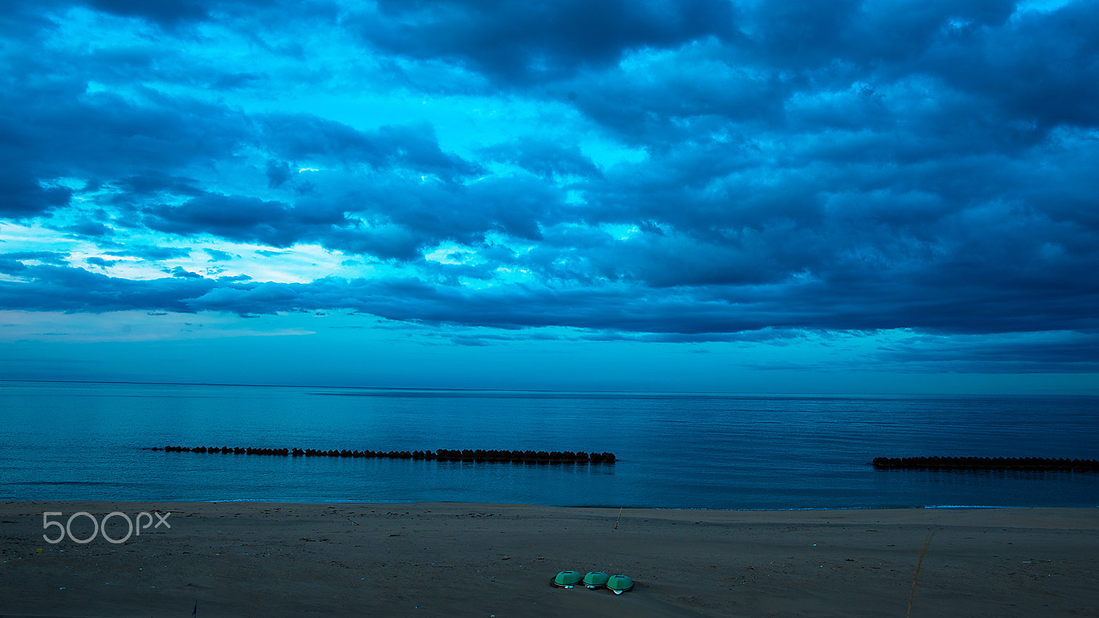 Nikon Df sample photo. Three green boat photography