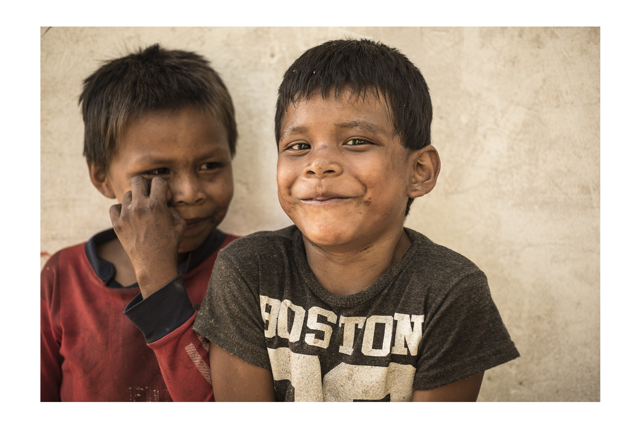 Nikon D750 + AF Micro-Nikkor 60mm f/2.8 sample photo. Niños sikuani photography