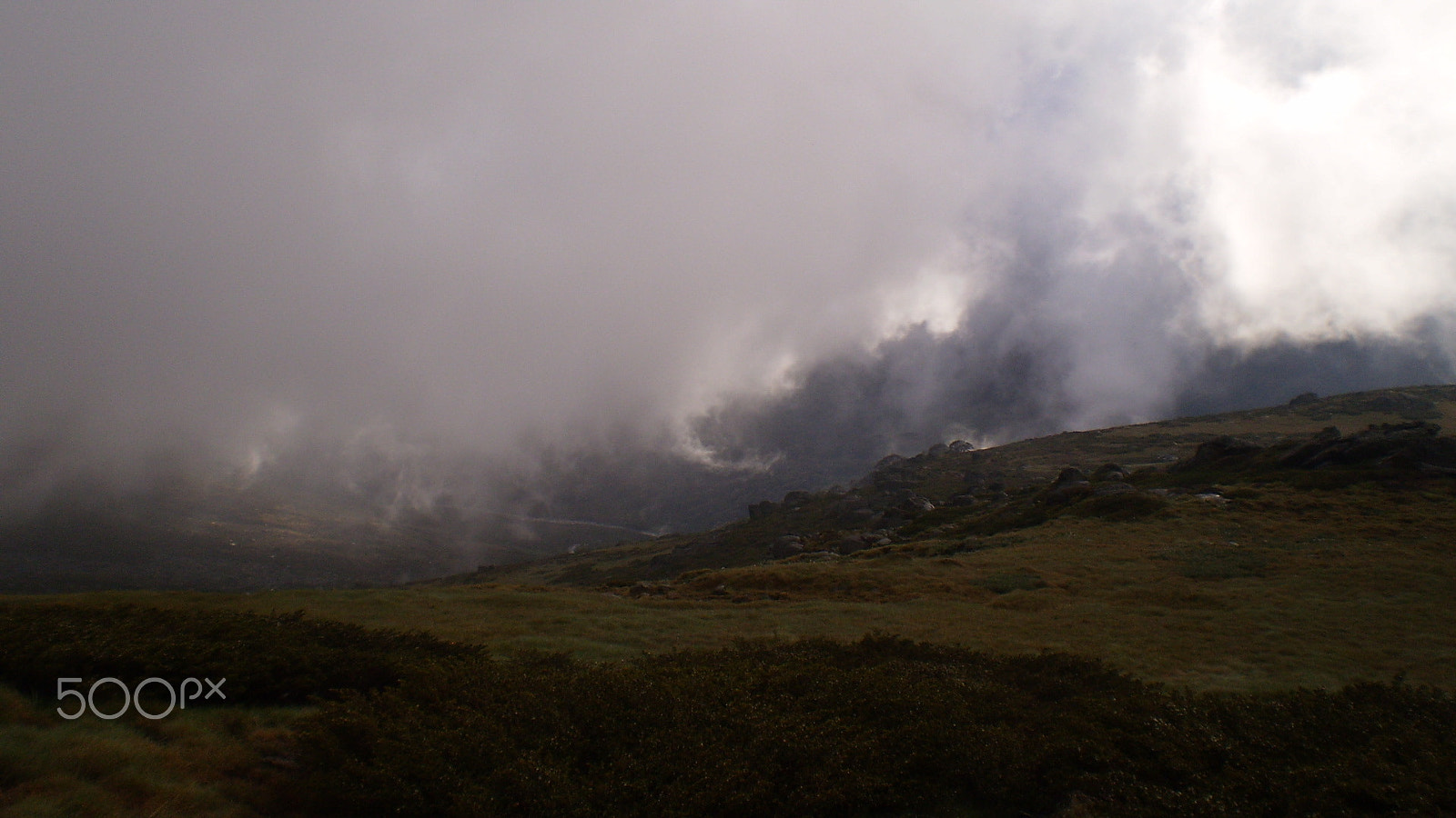 Olympus FE20,X15,C25 sample photo. Unruly skies photography