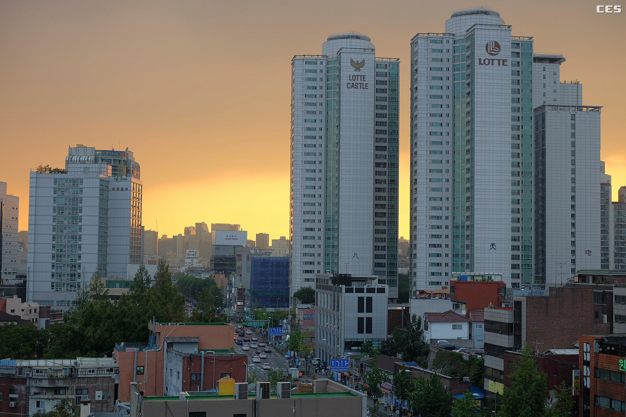 Fujifilm X-A2 sample photo. Yellow sky photography