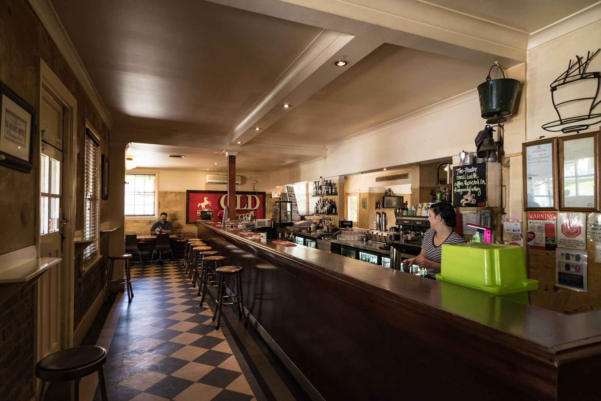 Nikon D810 + Nikon AF Nikkor 20mm F2.8D sample photo. Tending bar photography