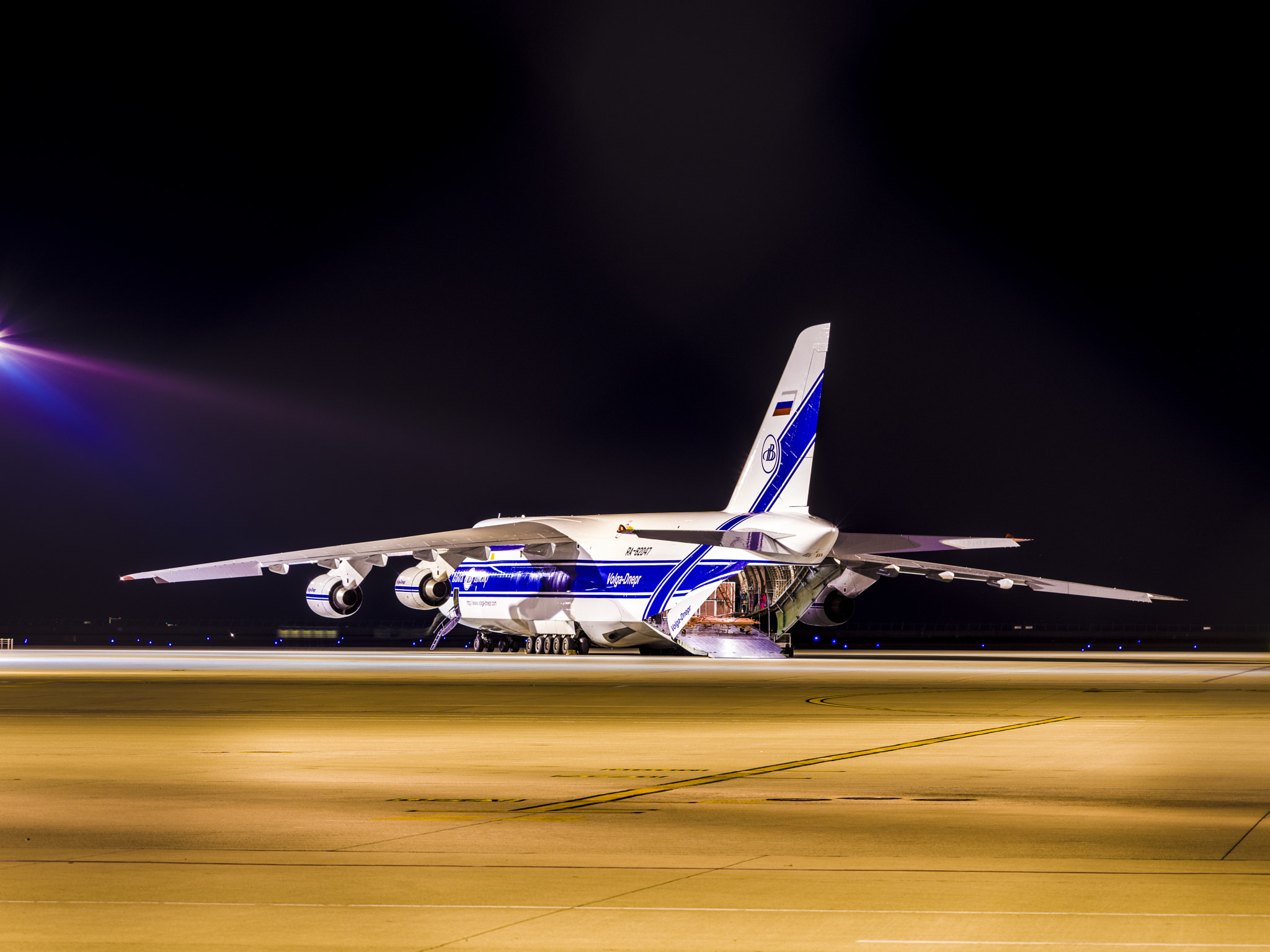smc PENTAX-FA 645 80-160mm F4.5 sample photo. From russia with love photography