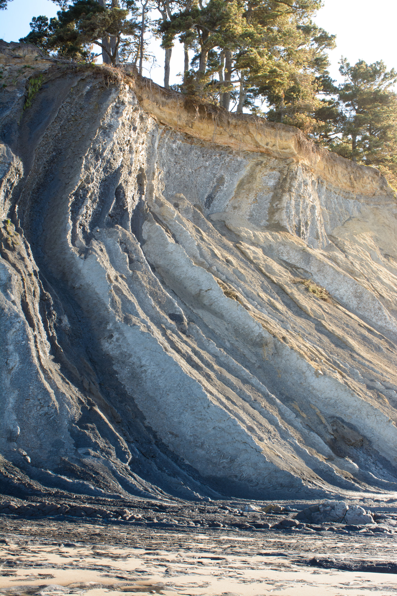 Nikon AF-S Nikkor 28-70mm F2.8 ED-IF sample photo. Curved clif wall photography
