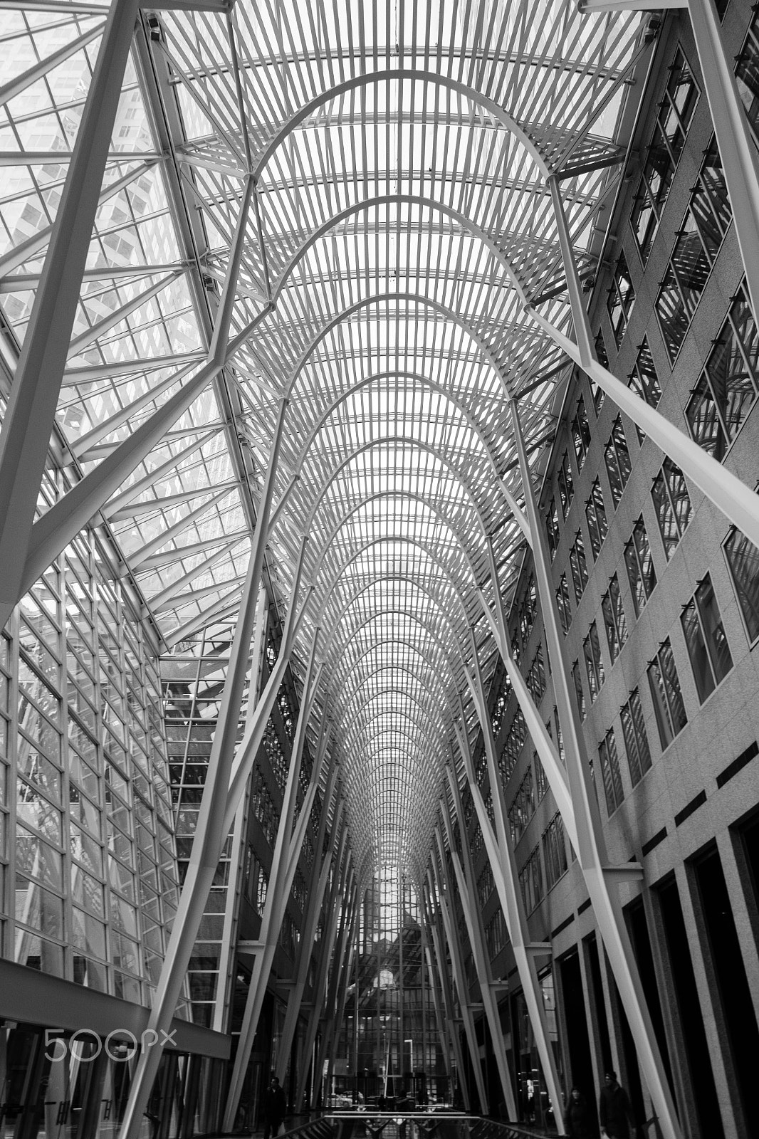 Samsung NX1000 + Samsung NX 16mm F2.4 Pancake sample photo. Pillars photography
