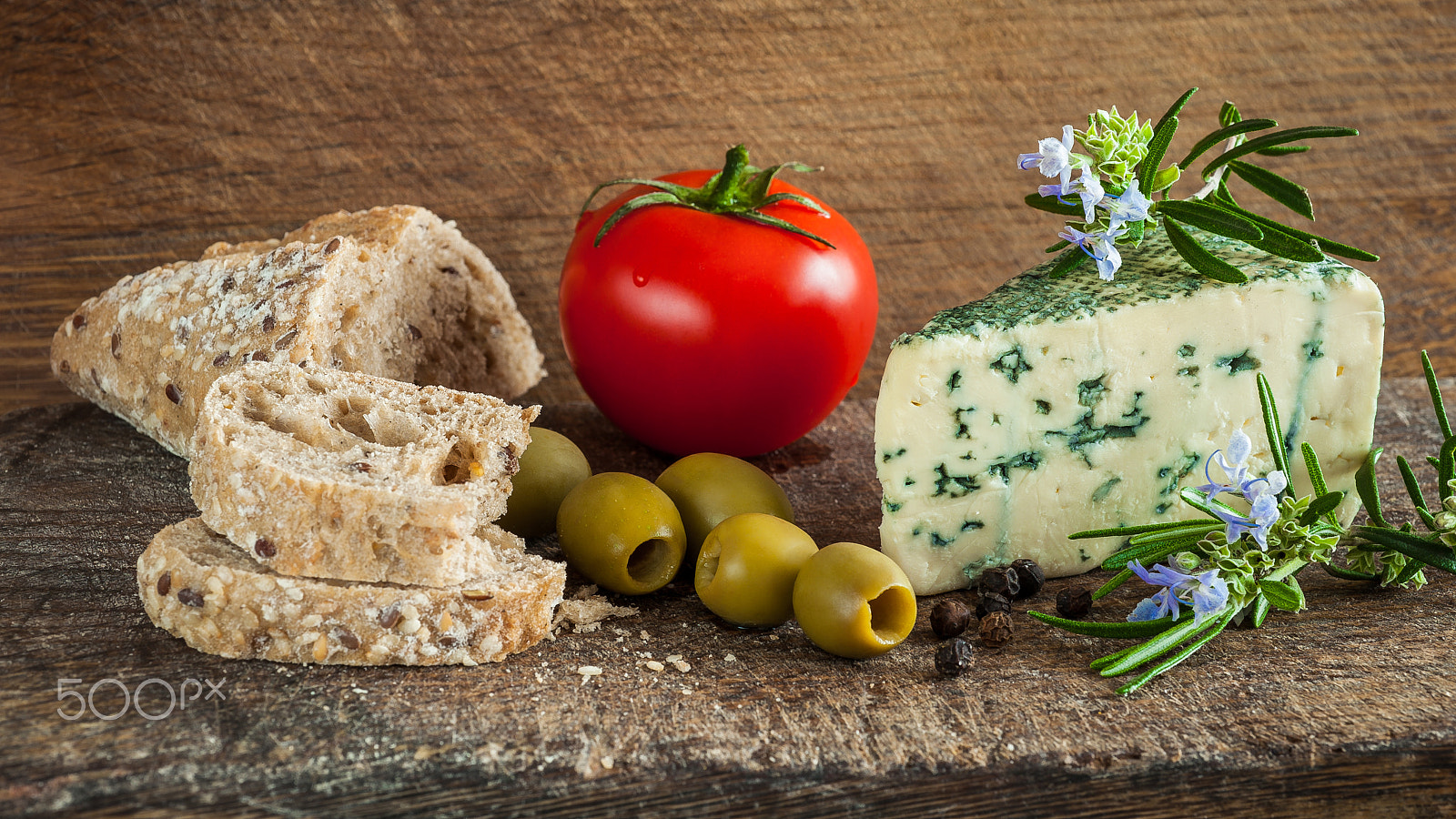 Nikon D700 + AF Micro-Nikkor 60mm f/2.8 sample photo. Roquefort blue cheese and friends photography