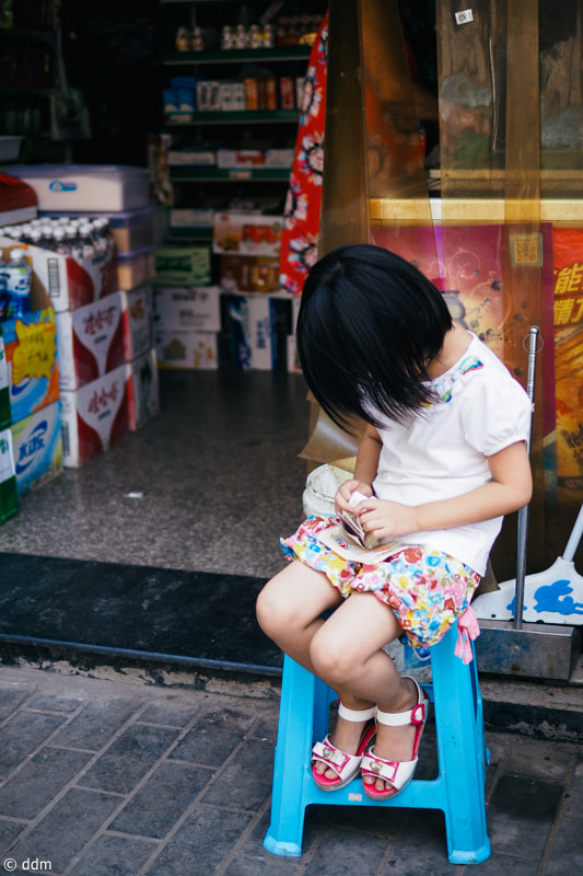 Olympus OM-D E-M10 + Panasonic Leica DG Summilux 25mm F1.4 II ASPH sample photo. Street in xi'an photography