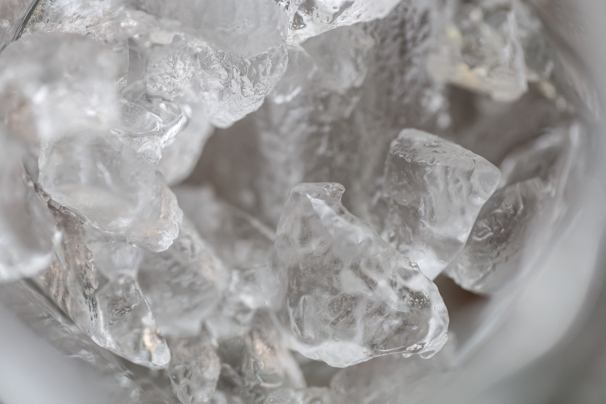 Tamron SP AF 90mm F2.8 Di Macro sample photo. Ice on glass, detailed photography from inside photography