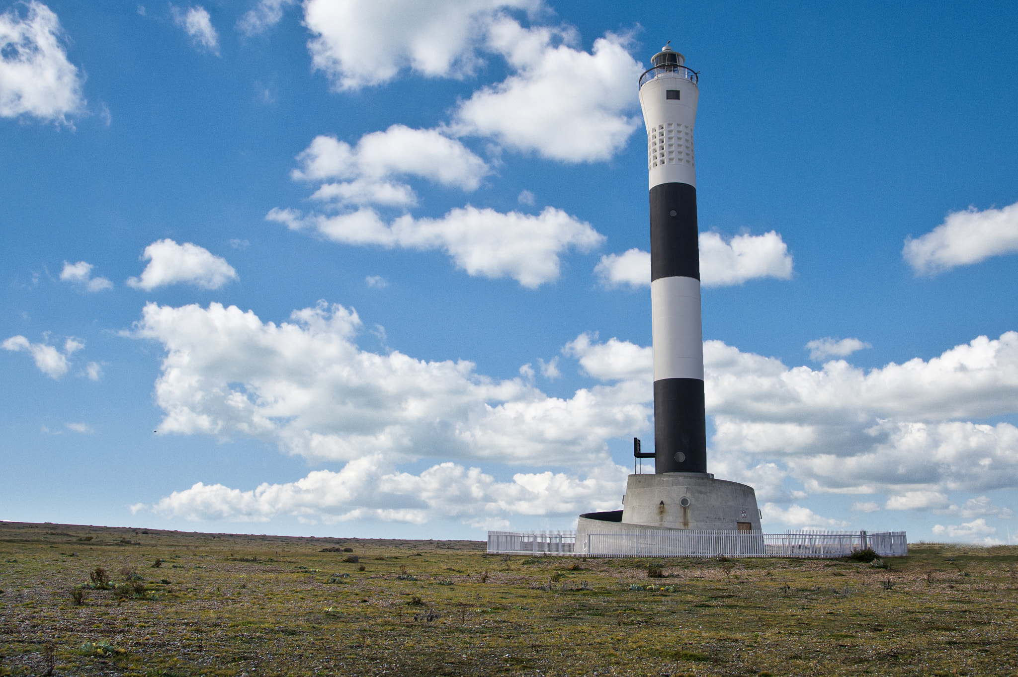 Nikon D3S sample photo. Dungeness lighthouse photography