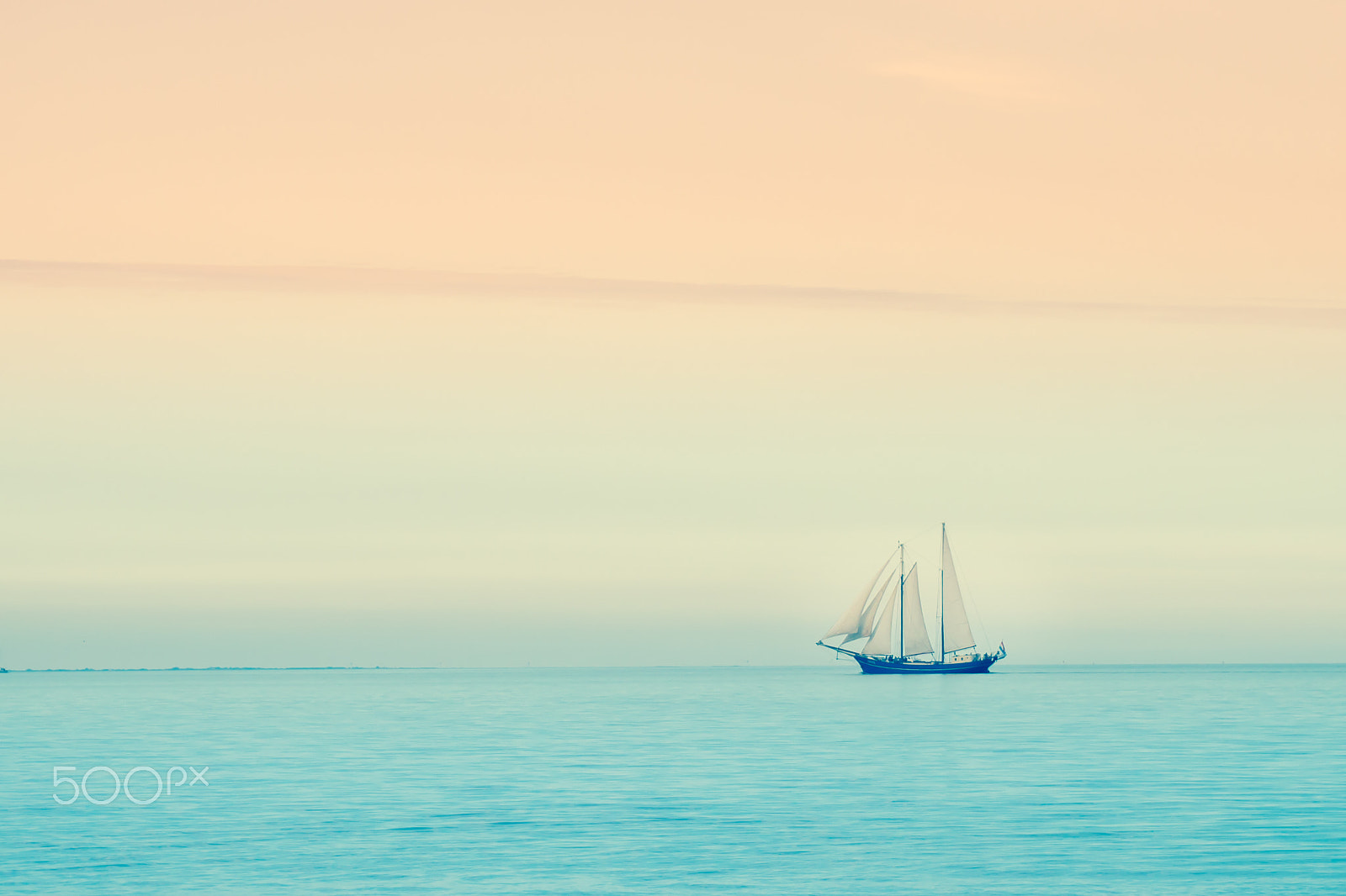 LUMIX G VARIO 45-150/F4.0-5.6 sample photo. Sailing photography