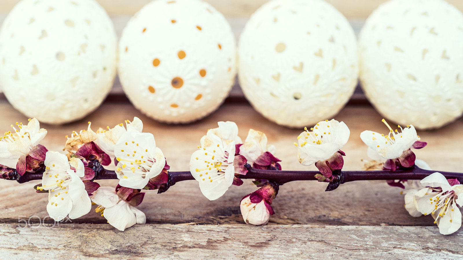 Nikon D4S + Sigma 70mm F2.8 EX DG Macro sample photo. Beautiful unique easter eggs on wooden background photography