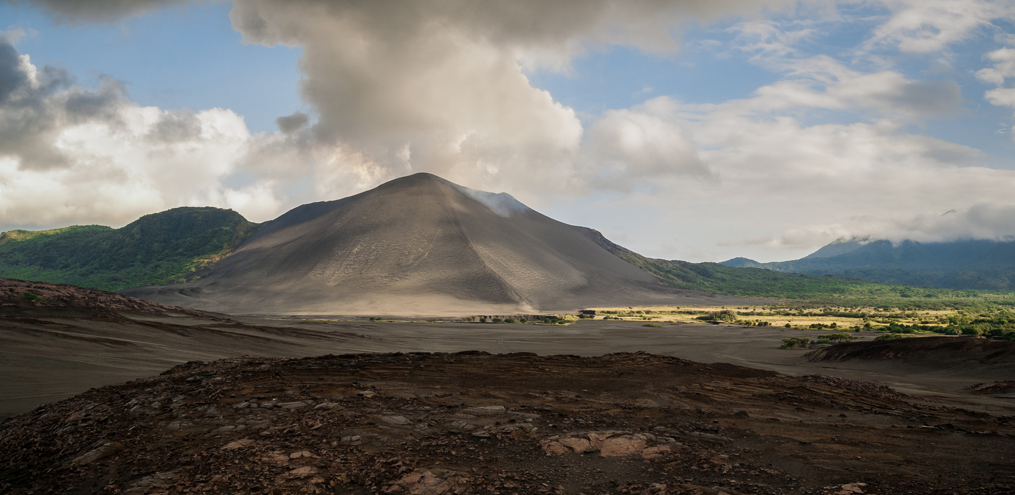 Pentax K100D + PENTAX-F 28-80mm F3.5-4.5 sample photo. The ash plains photography