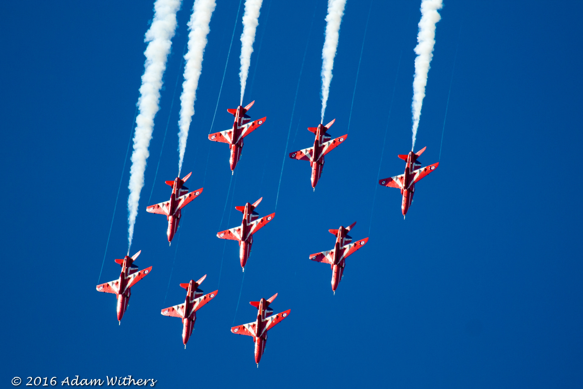 Canon EF 100-400mm F4.5-5.6L IS USM sample photo. Red arrows photography