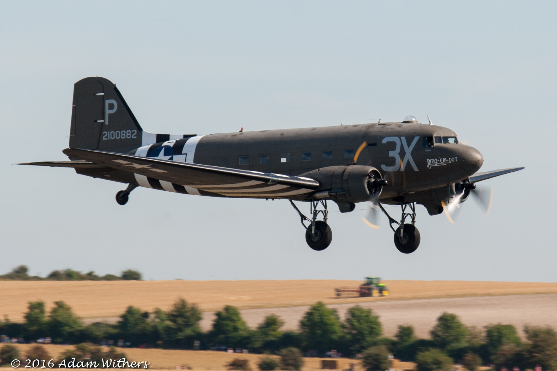 Canon EF 100-400mm F4.5-5.6L IS USM sample photo. Douglas c-47 skytrain photography