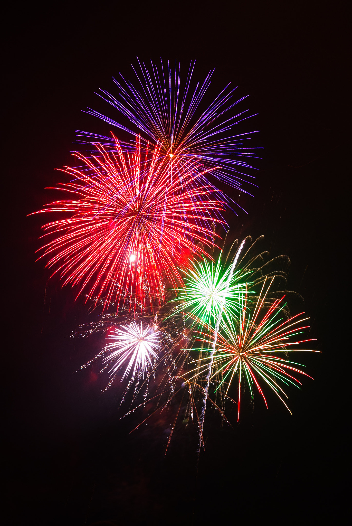Sony Alpha DSLR-A300 sample photo. Fireworks photography