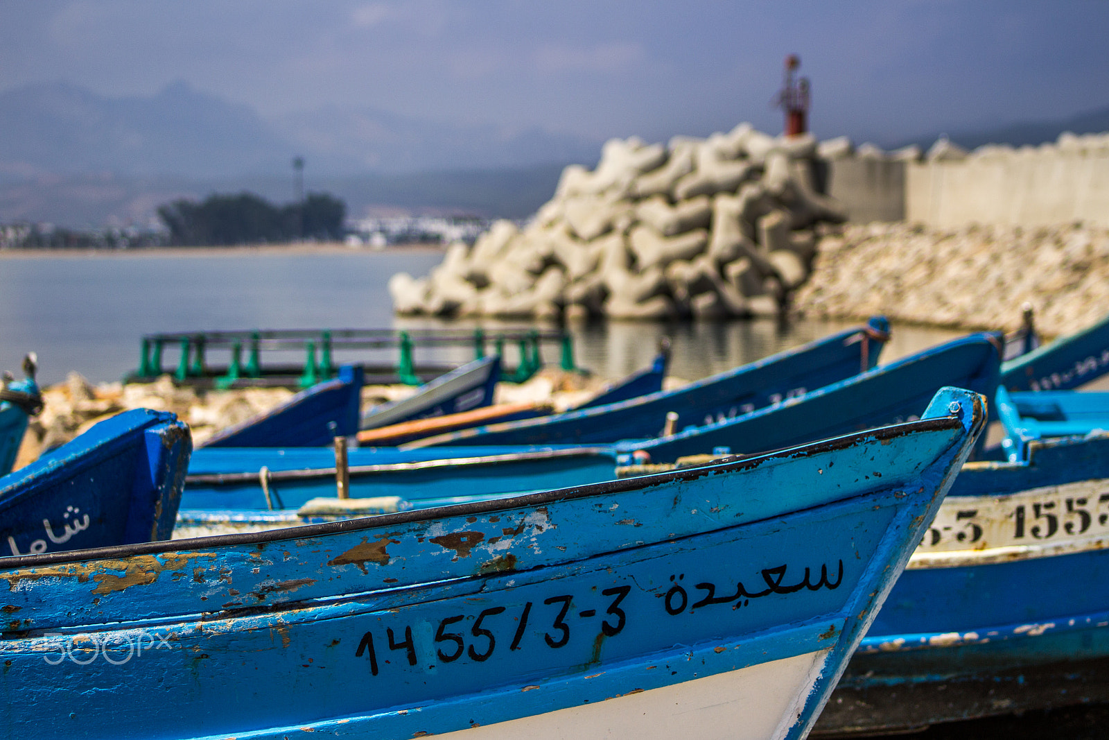 Canon EF 70-210mm f/3.5-4.5 USM sample photo. Harbor photography