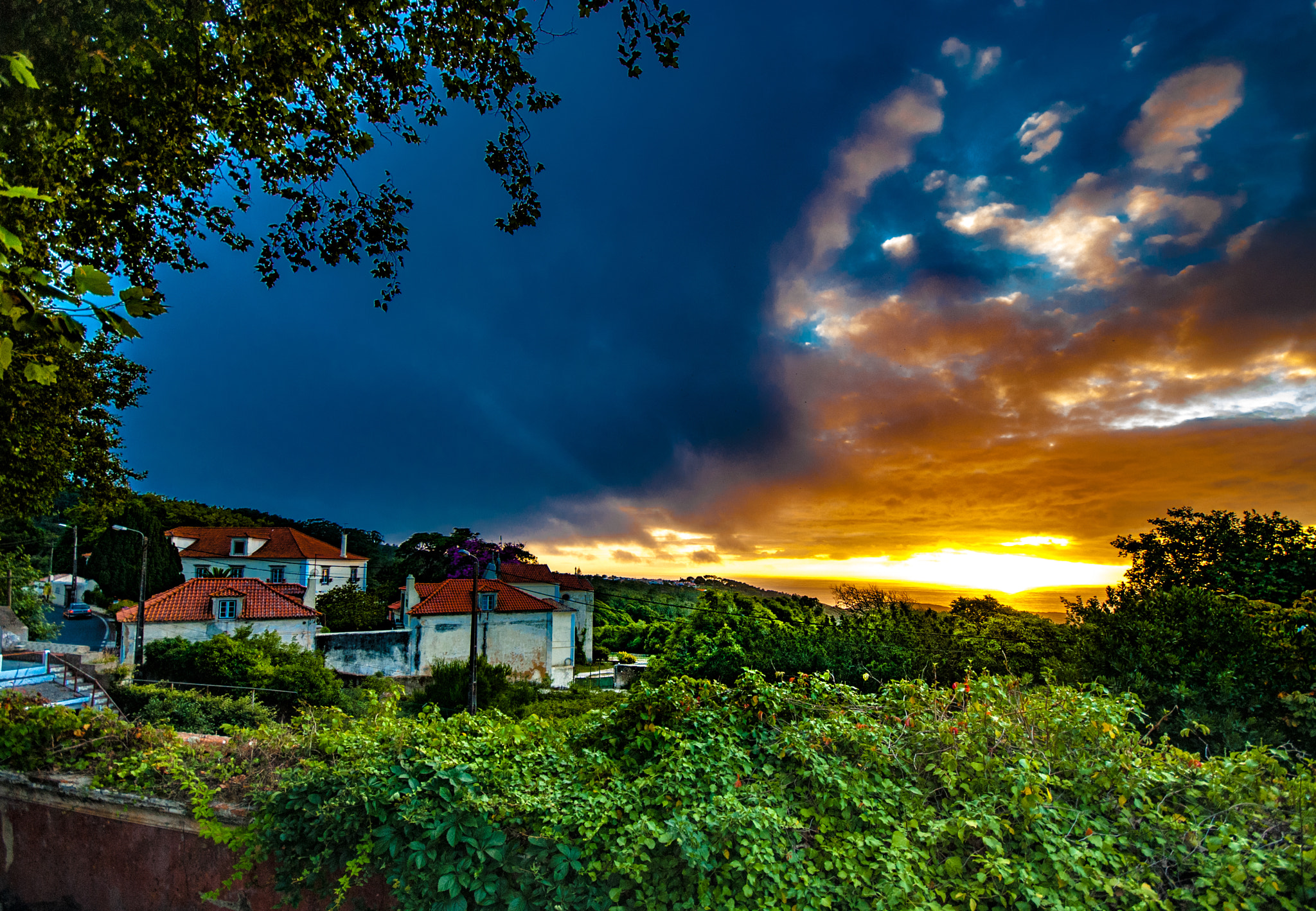 Sigma 10-20mm F4-5.6 EX DC HSM sample photo. Colorful sunset... photography
