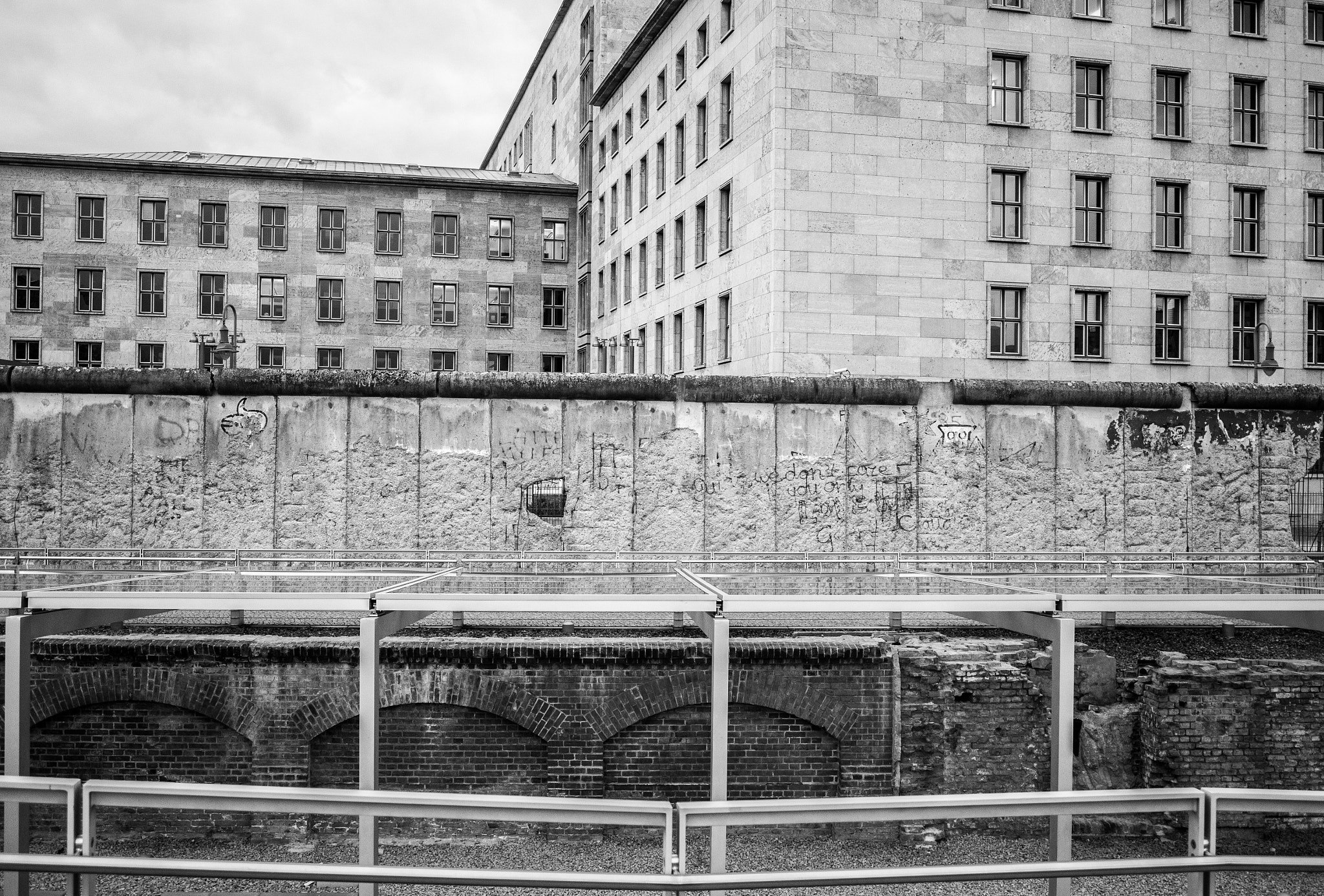 Nikon AF-S Nikkor 18-35mm F3.5-4.5G ED sample photo. Topography of terror, niederkirchnerstraße 8 photography