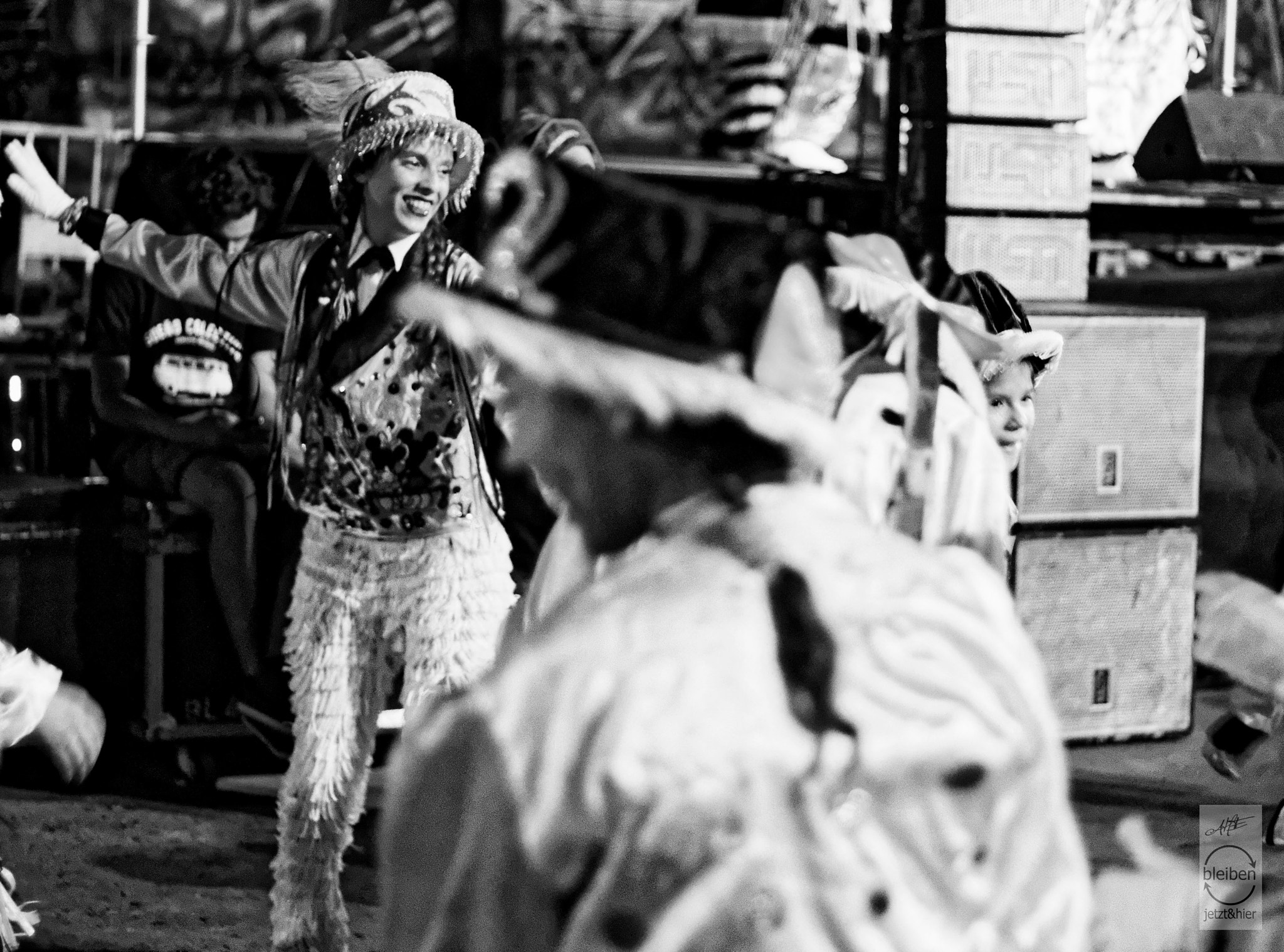 Canon EOS M3 + Canon EF 50mm f/1.8 sample photo. Carnaval: la murga de don bosco photography