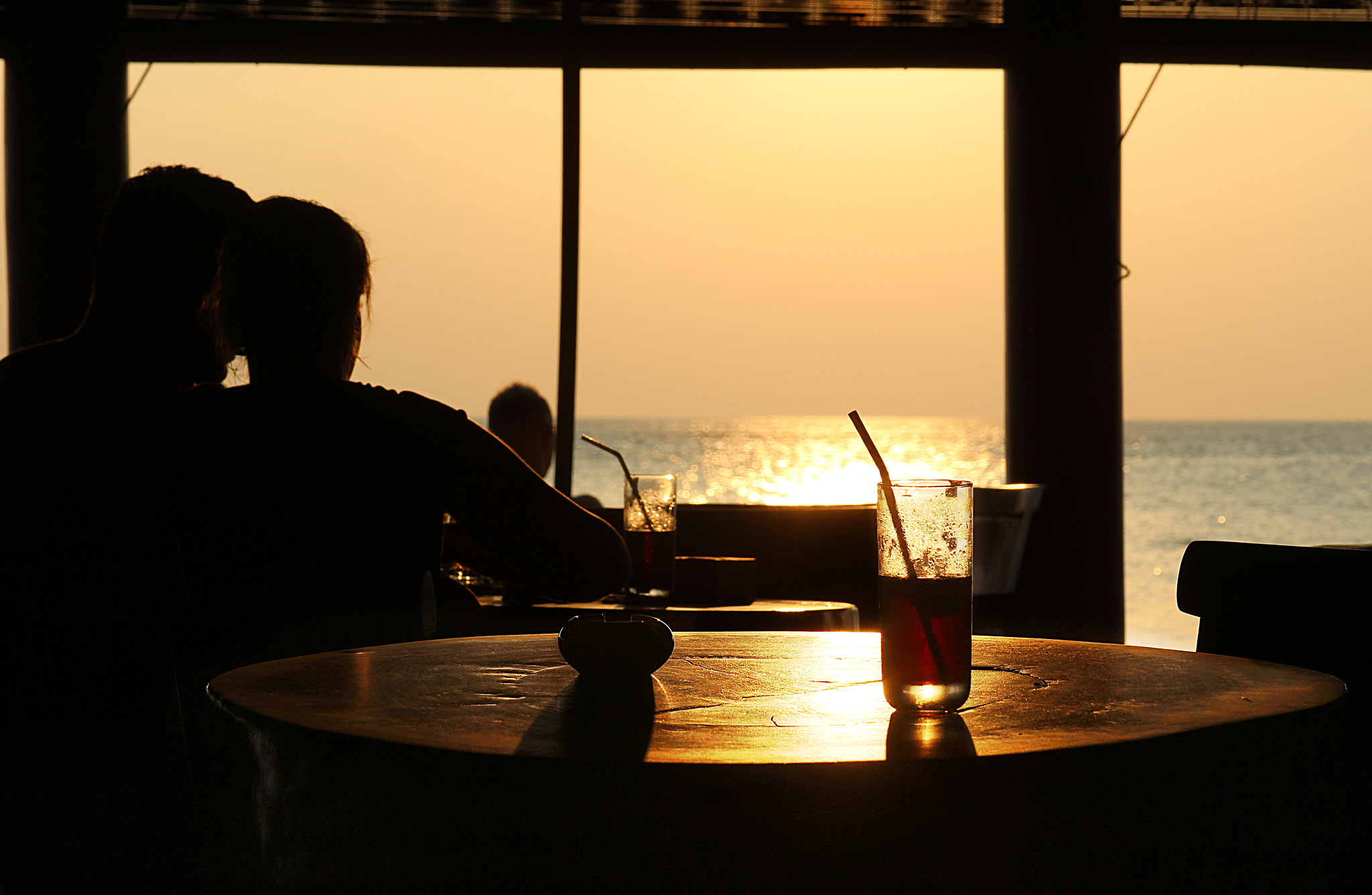 Canon EF 28-135mm F3.5-5.6 IS USM sample photo. Sunset@bar photography