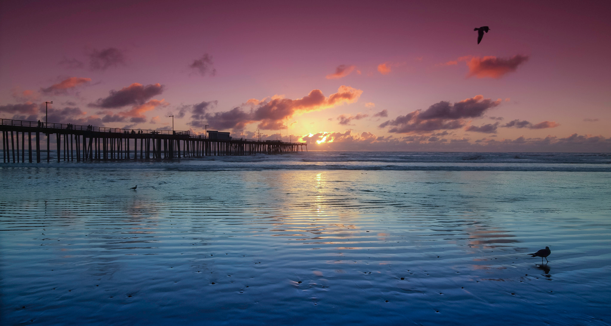 OLYMPUS 11-22mm Lens sample photo. The oceans reflection photography