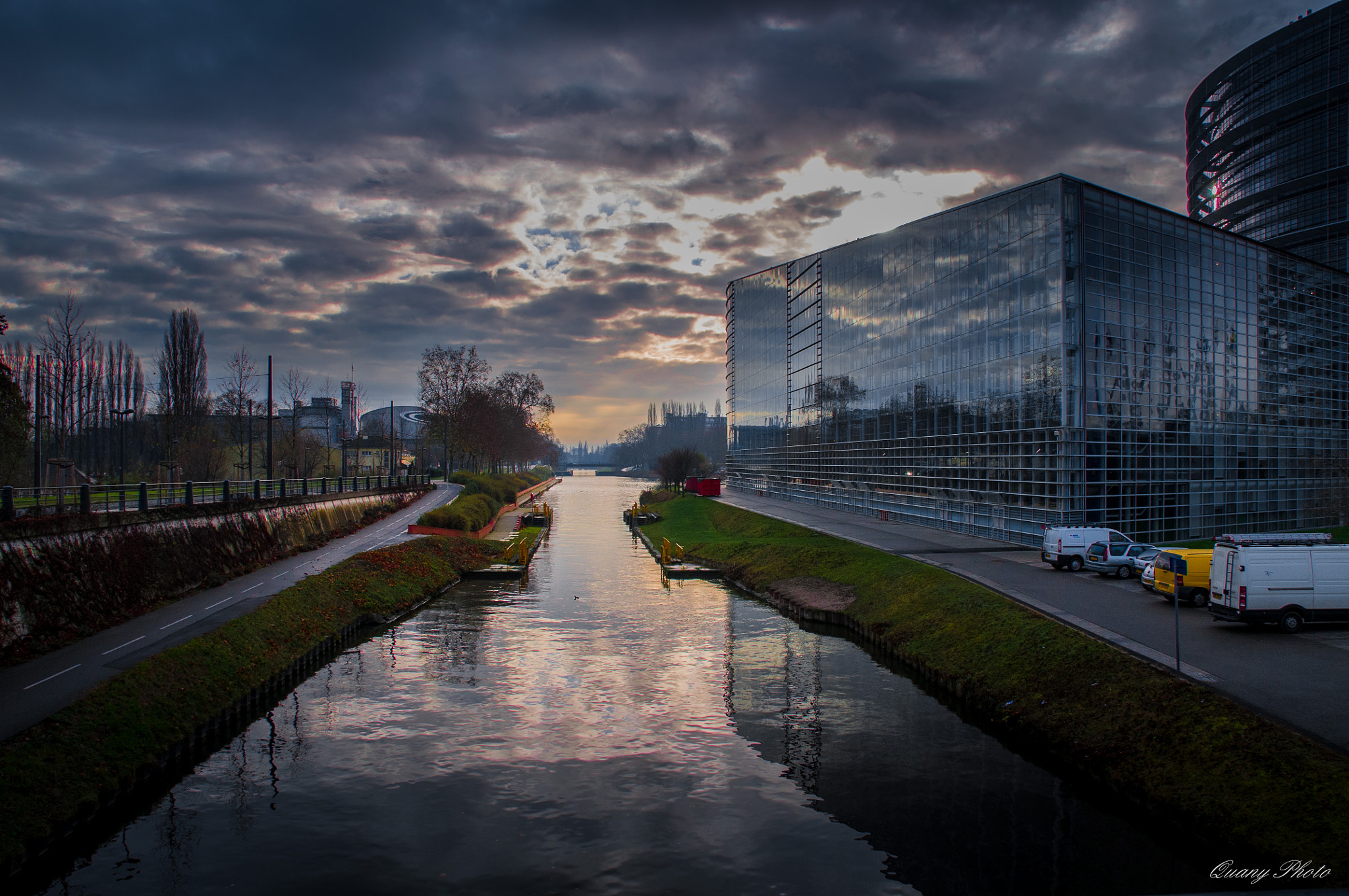 Sigma 18-200mm F3.5-6.3 DC OS HSM sample photo. Parlementaire européenne de strasbourg photography
